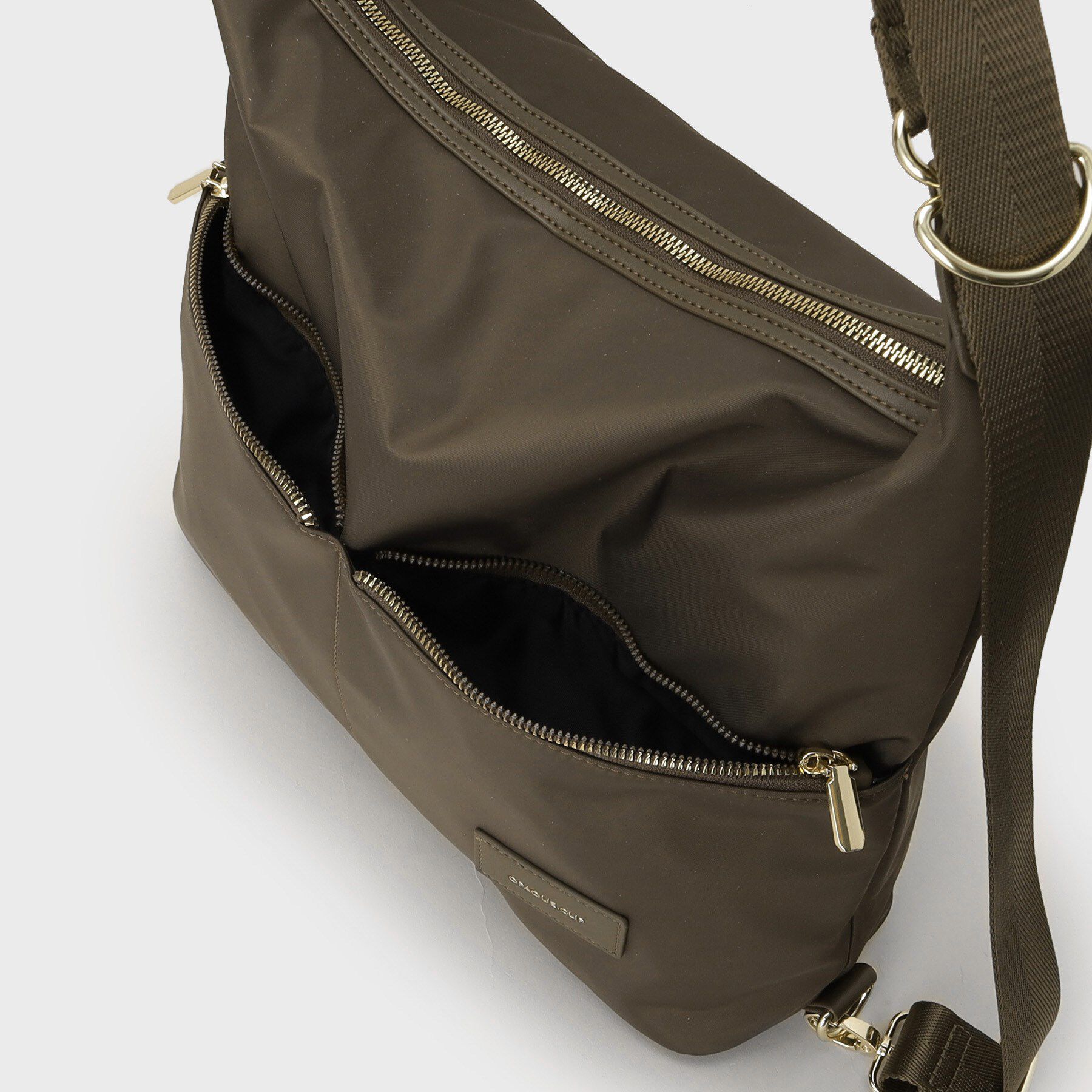 OPAQUE.CLIP「【3WAY/A4サイズ対応】リュックにもなるナイロンショルダーバッグ」|ショルダー・メッセンジャー|