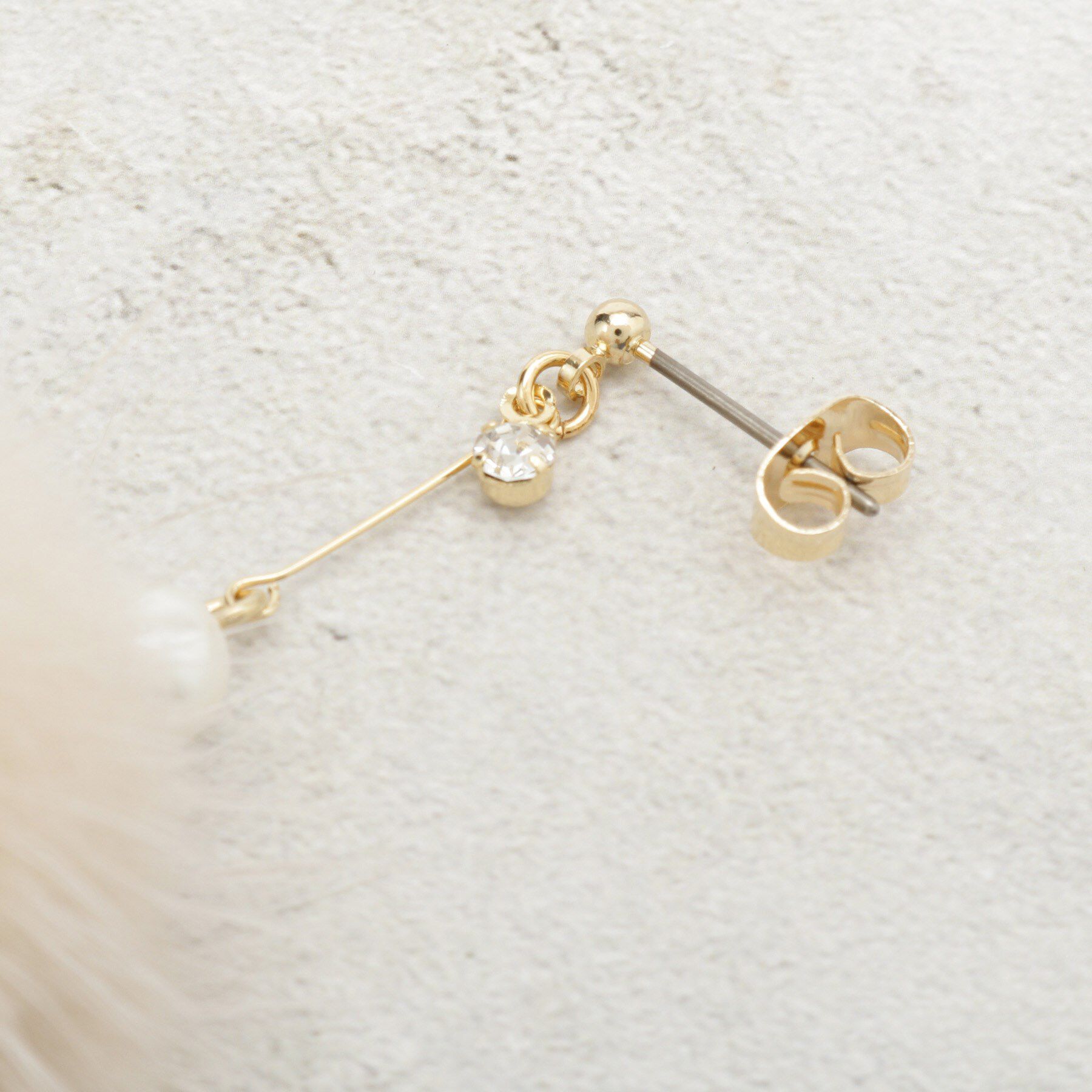 OPAQUE.CLIP「ミンクファーピアス」|ピアス|