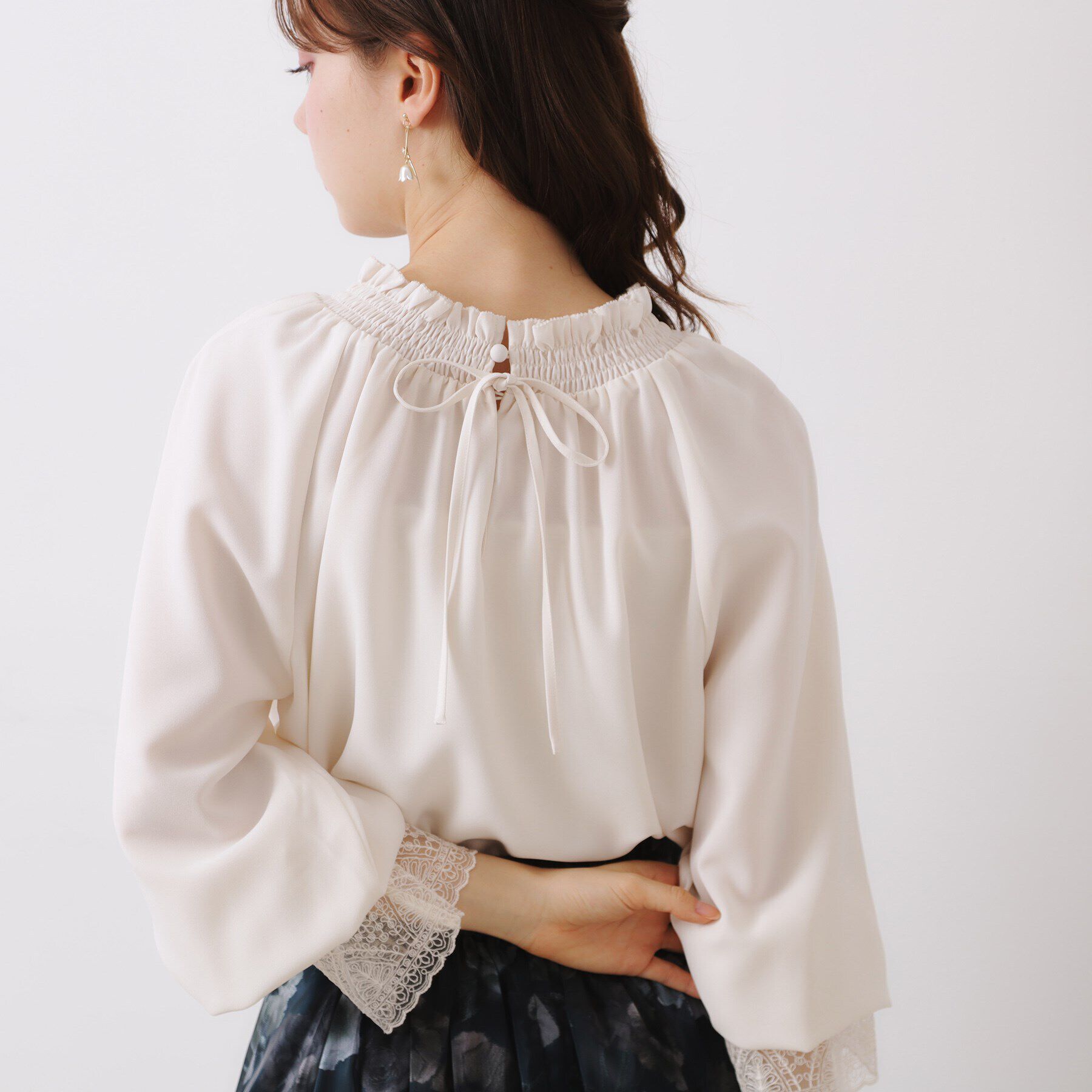 Couture broach「【大人可愛い・通勤】レースキャンディーシャーリングチュニック」|シャツ・ブラウス|