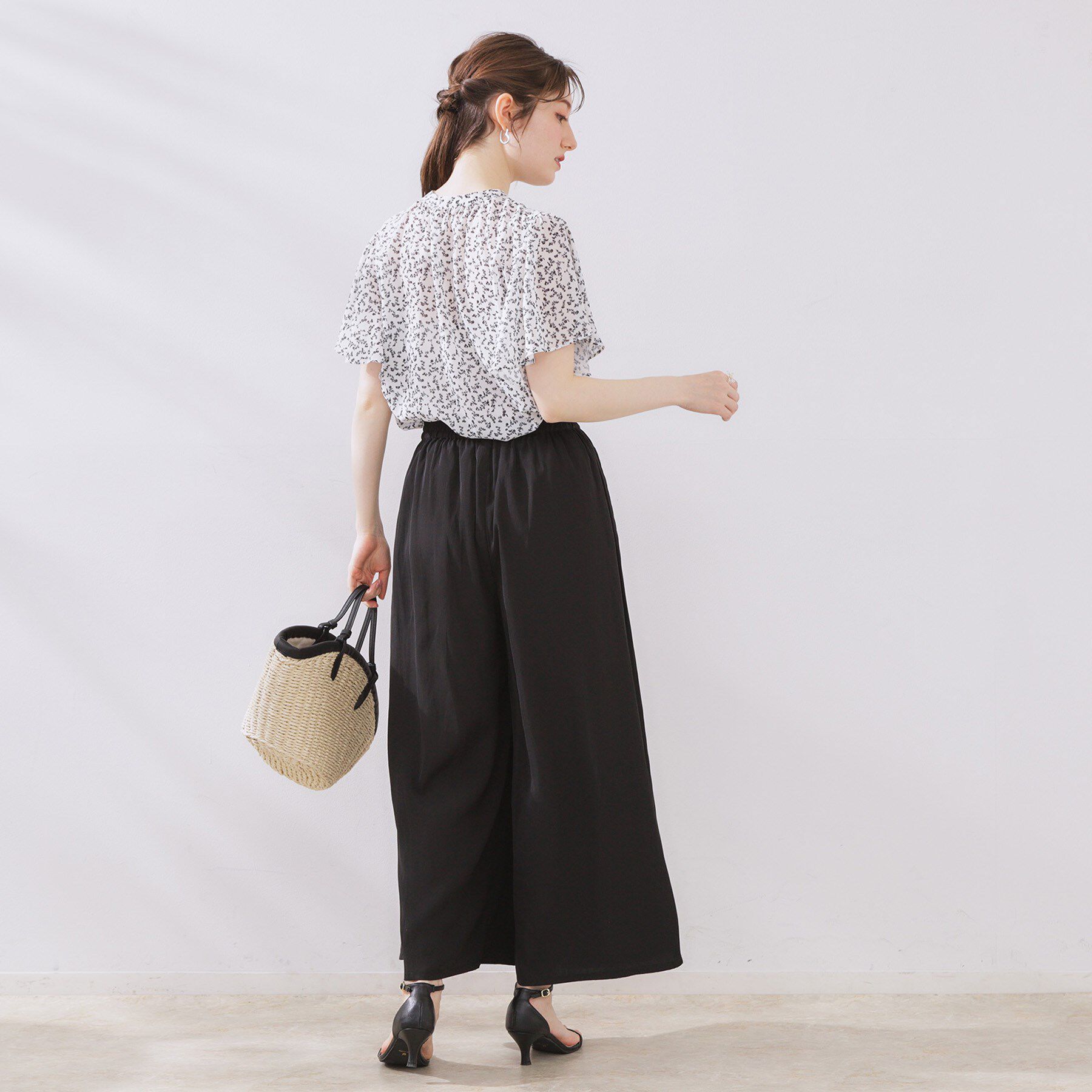 Couture broach「【キレイめ・通勤】前後2WAY楊柳フレアー袖ブラウス」|シャツ・ブラウス|