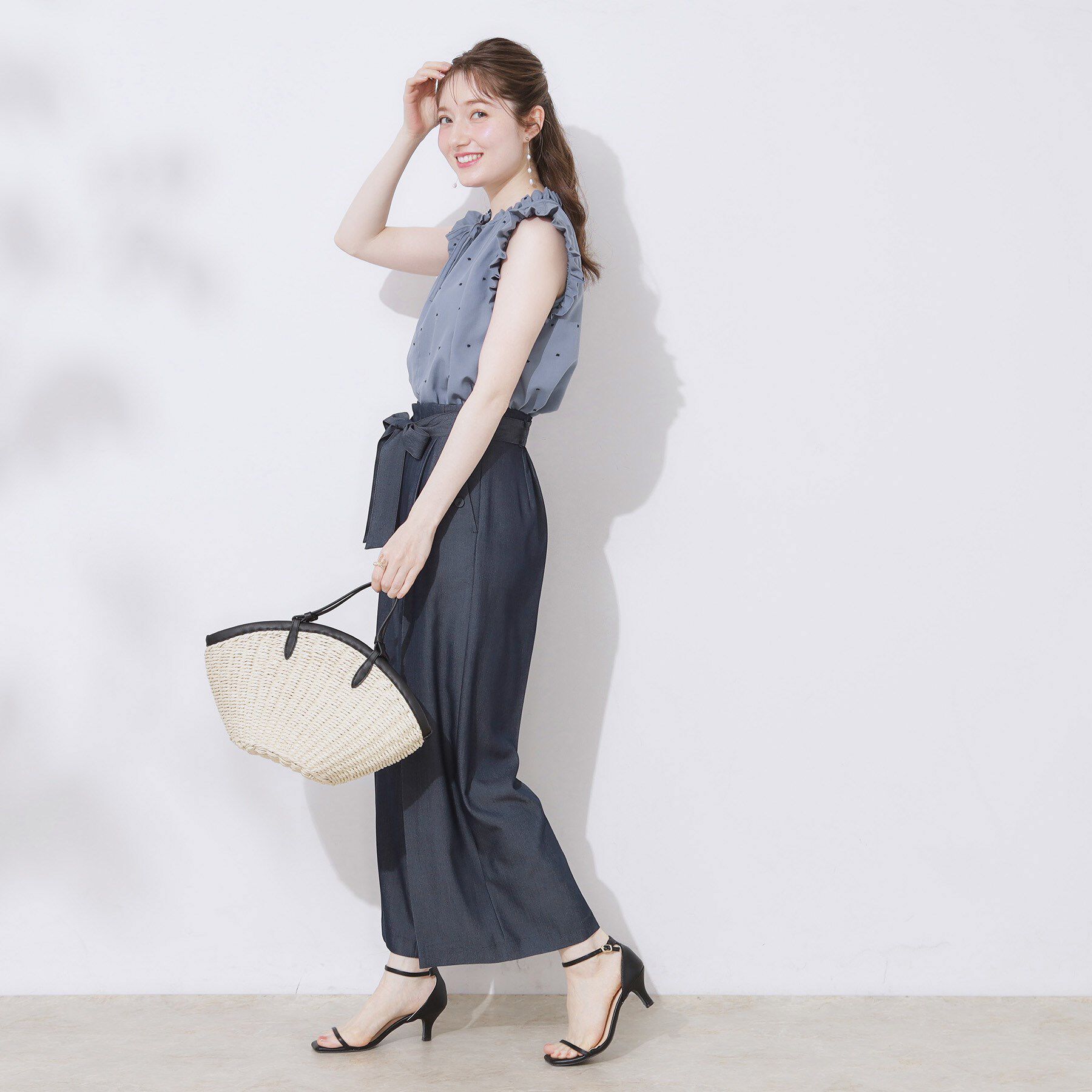 Couture broach「【マシンウォッシャブル】ドット刺繍リボンデザインブラウス」|シャツ・ブラウス|