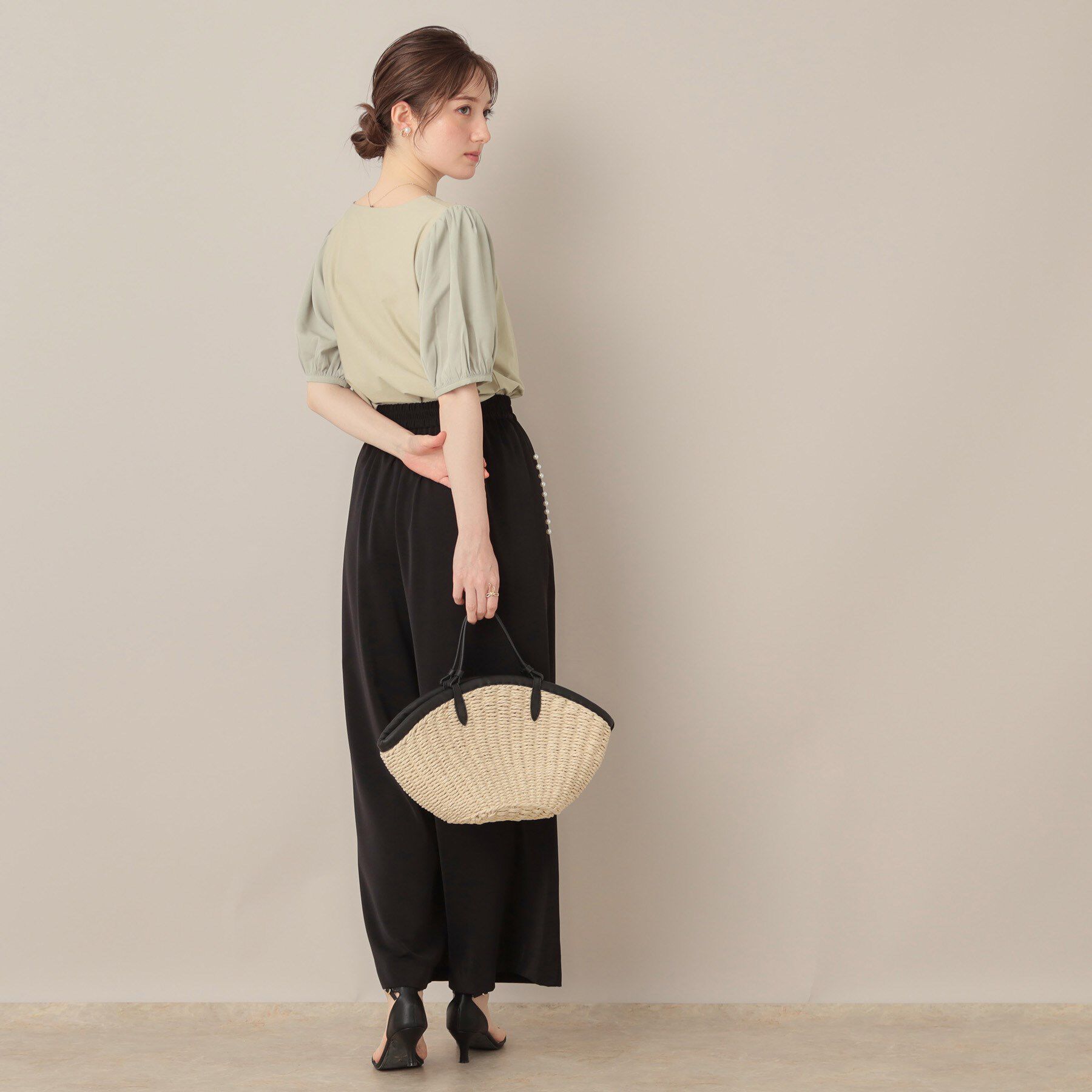 Couture broach「【接触冷感・UVカット】シフォンフラワーエンブロドッキングカットソー」|Tシャツ・カットソー|