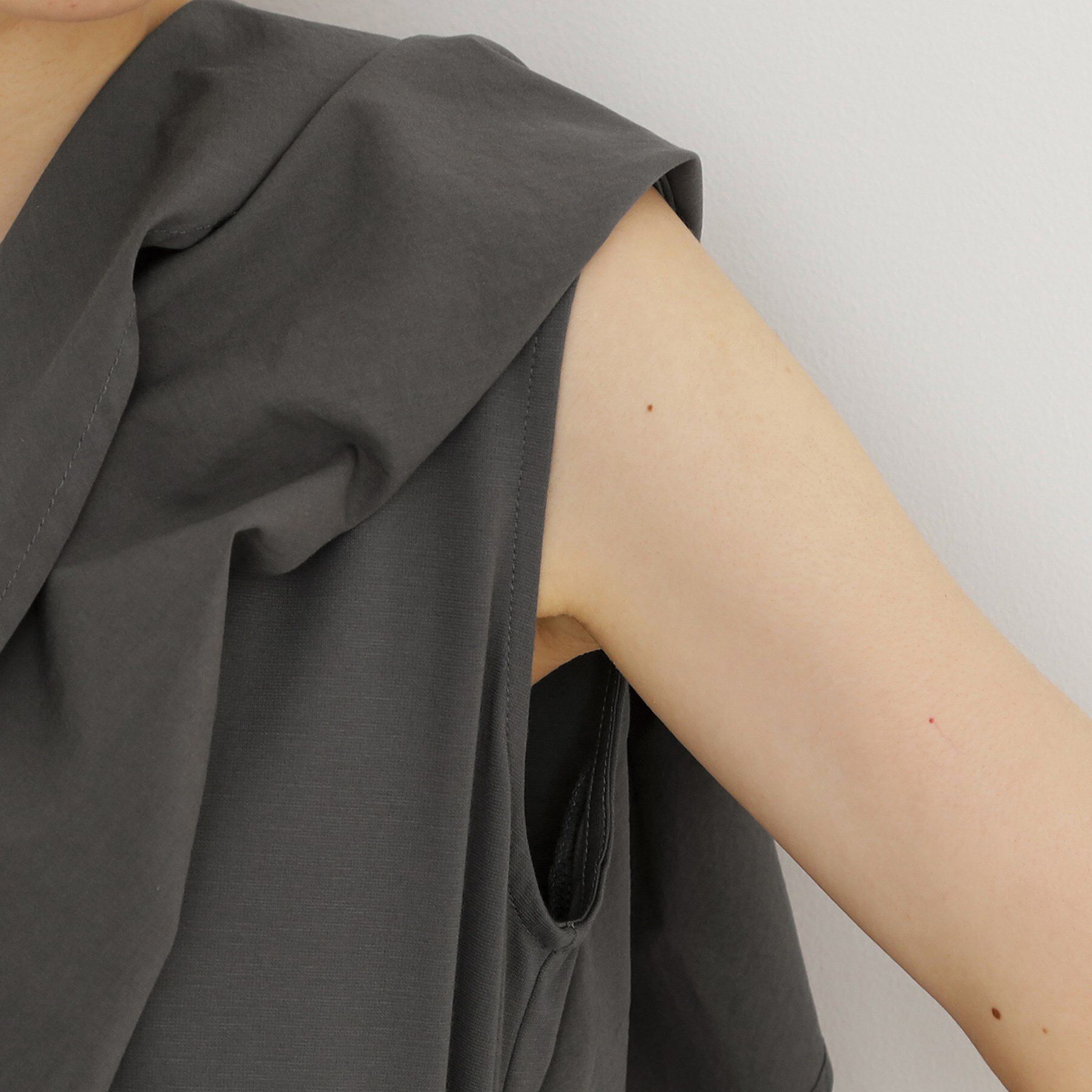 THE SHOP TK「アシメケープ風プルオーバー【接触冷感/洗濯機OK】」|Tシャツ・カットソー|