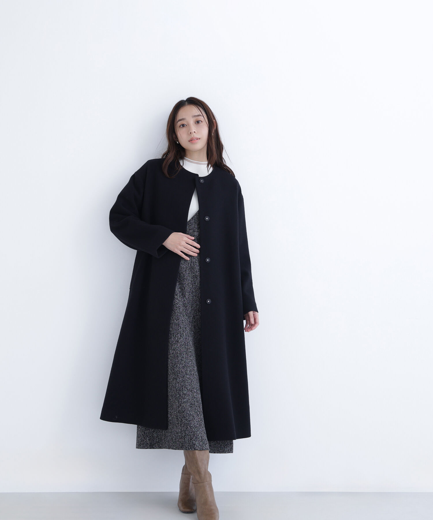  「フォルムノーカラーロングコート」|その他|