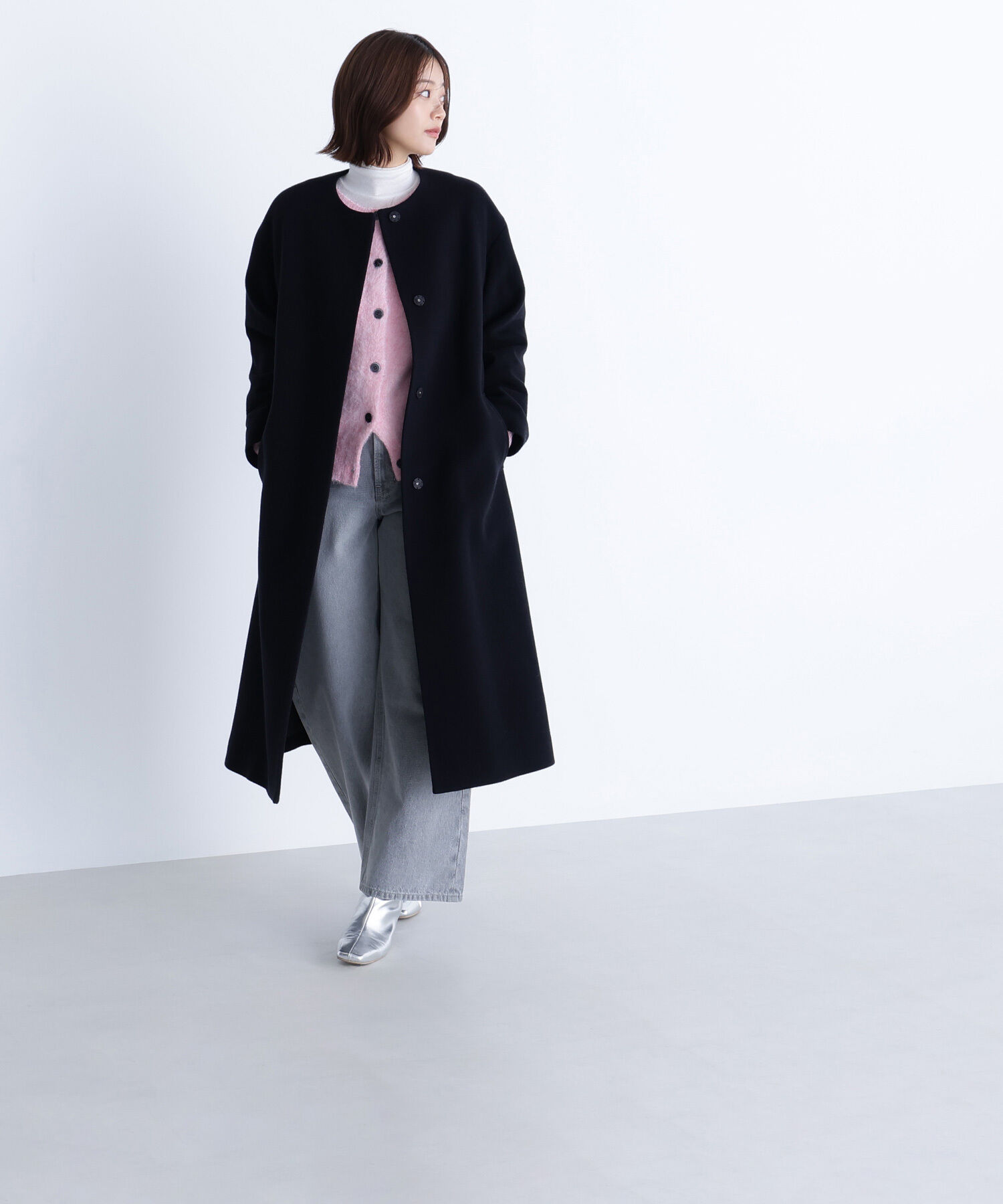  「フォルムノーカラーロングコート」|その他|