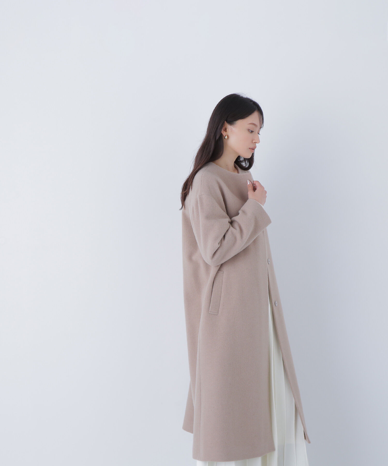  「フォルムノーカラーロングコート」|その他|