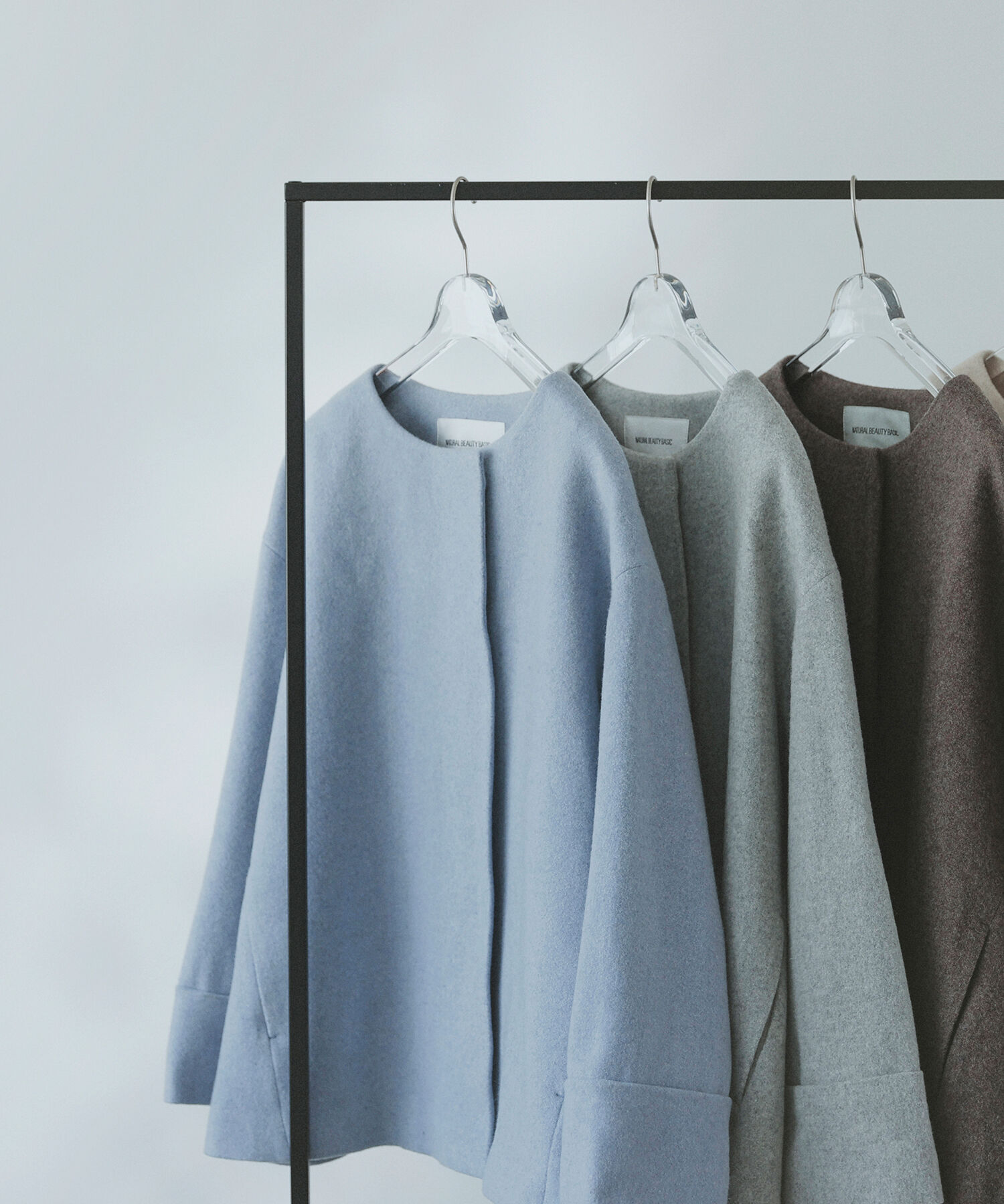  「毎日に&ldquo;ちょうどいい&rdquo;カシミヤ混コート」|ブルゾン・スタジャン|ブルー