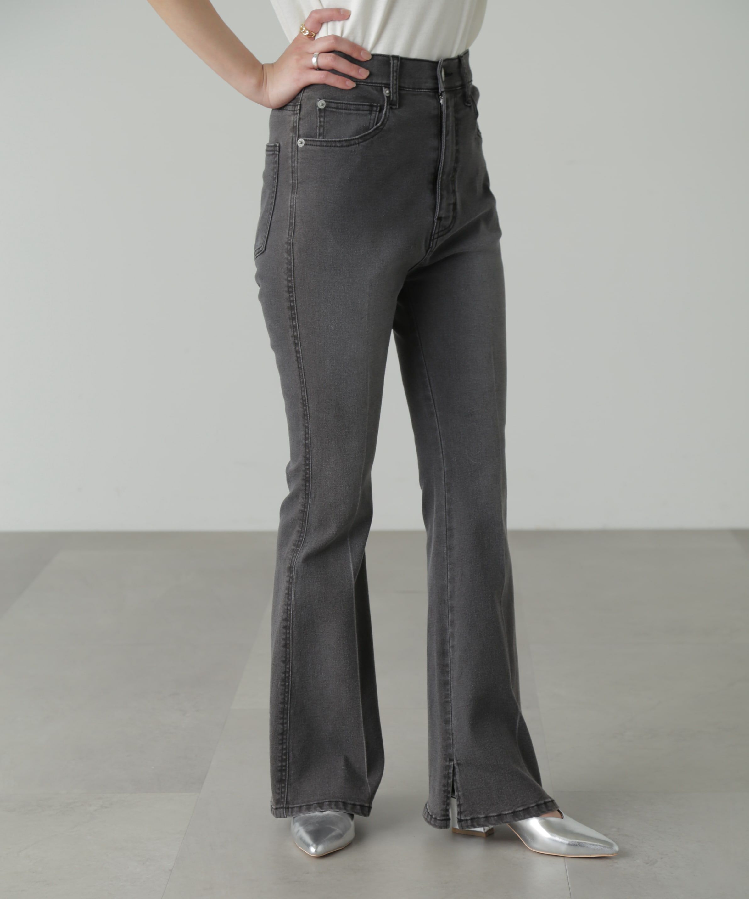  「[低身長サイズ/Sシリーズ]内スリットベルボトムデニムパンツ」|その他|