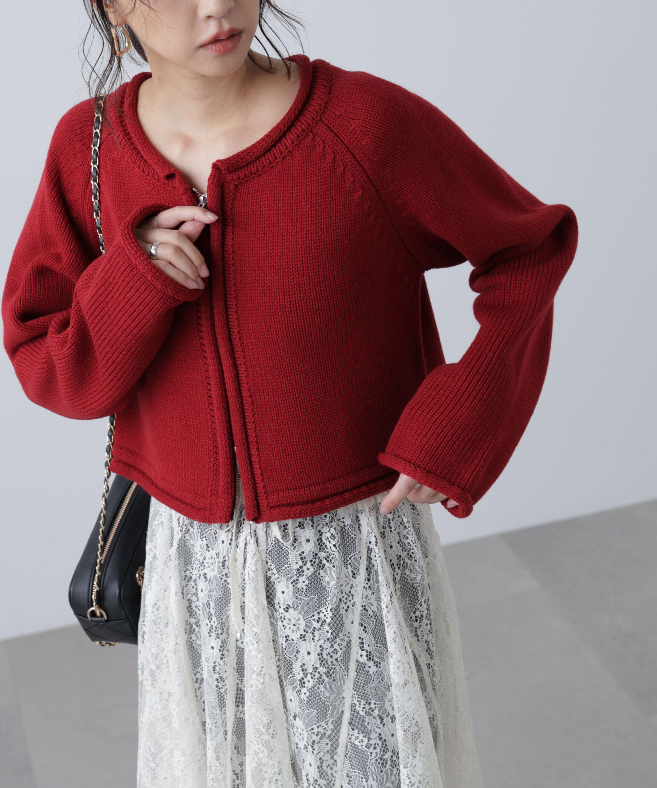  「ロールアップ短丈ジップカーディガン」|ニット・セーター|レッド