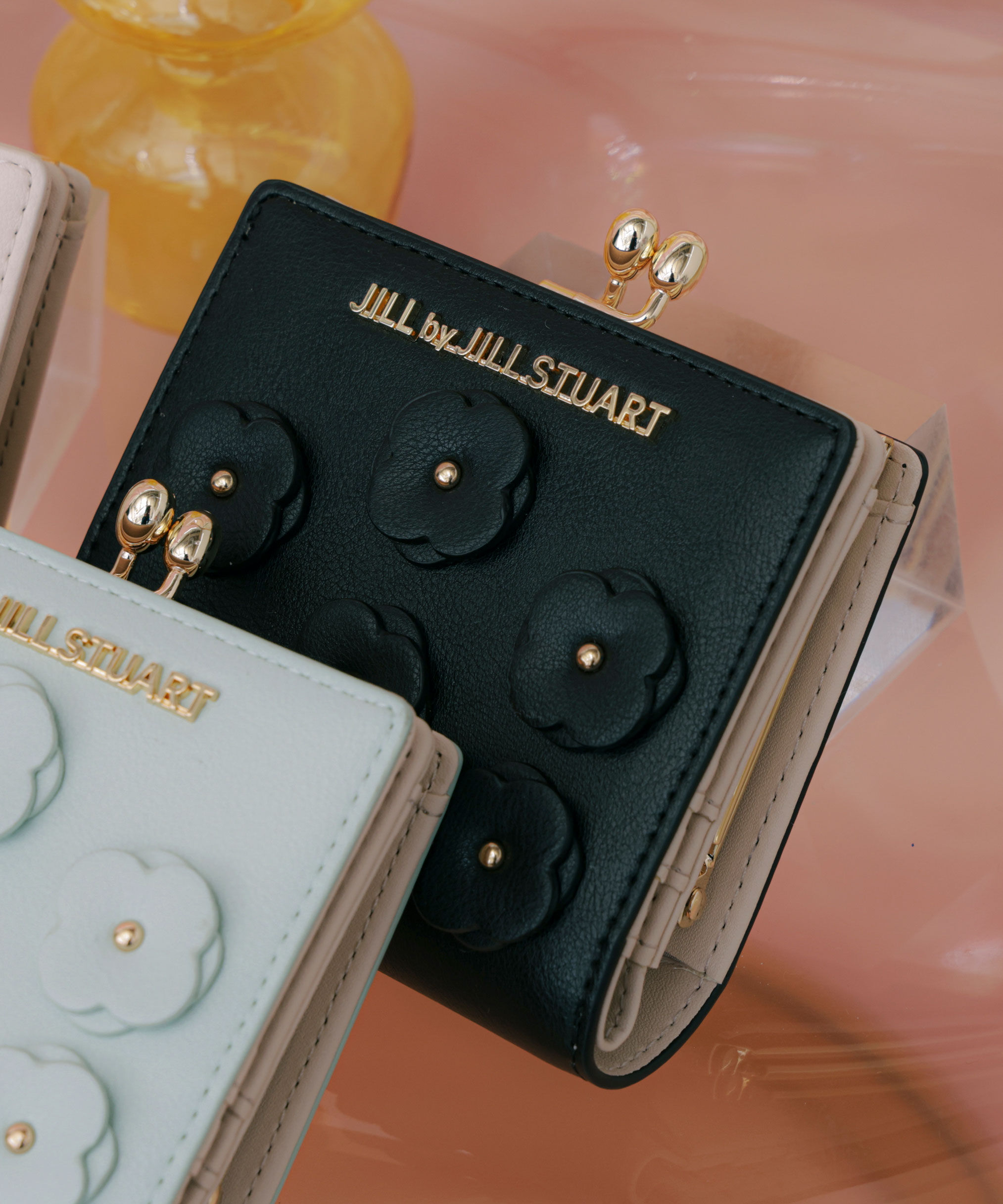  「フラワーモチーフウォレット」|財布|ブラック