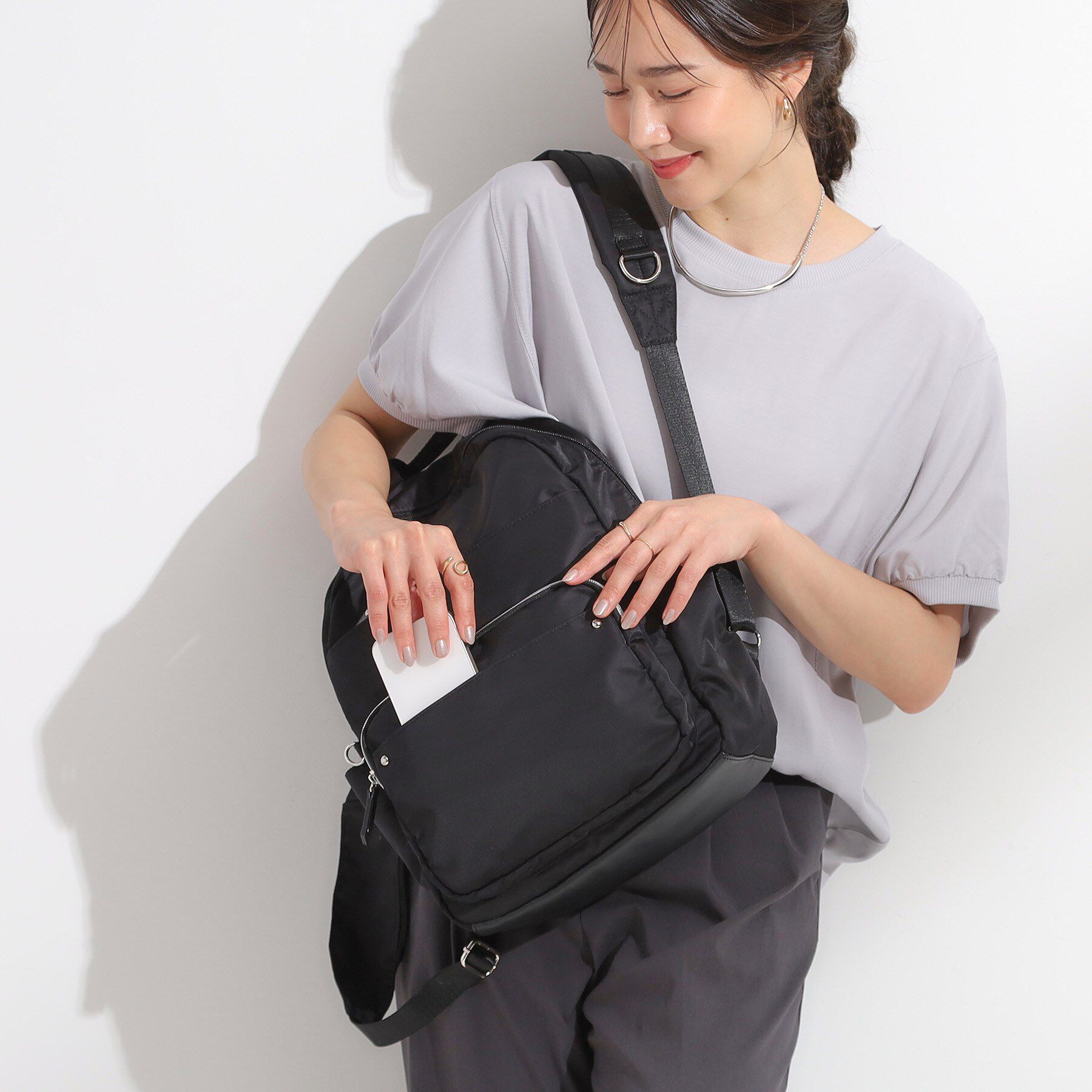 SHOO･LA･RUE「【撥水】整理整頓できちゃうリュック【低反発ショルダー】」|リュック|ブラック(519)