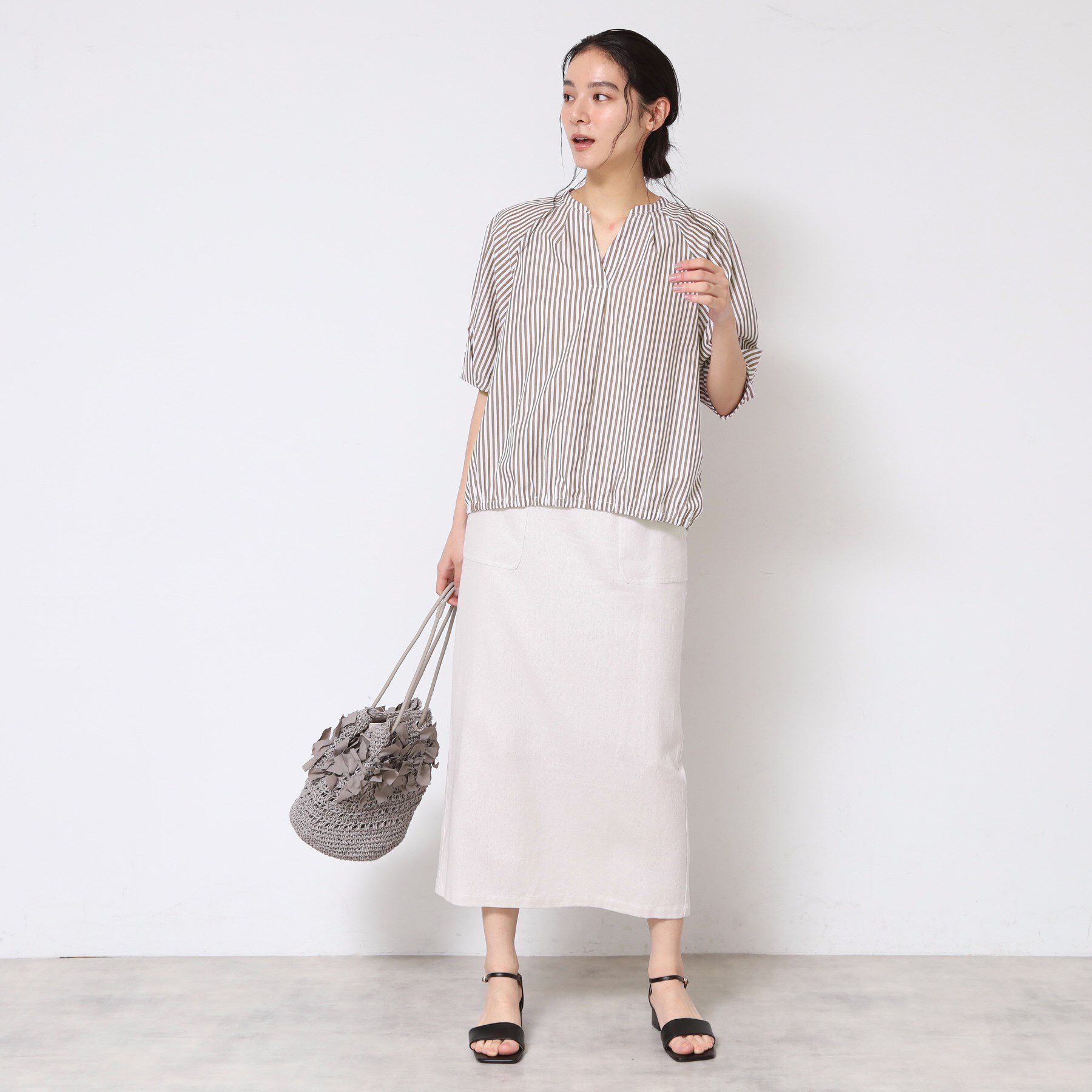 Dessin「【洗える・4サイズ展開】パフスリーブ五分袖ブラウス（XS～L）」|シャツ・ブラウス|