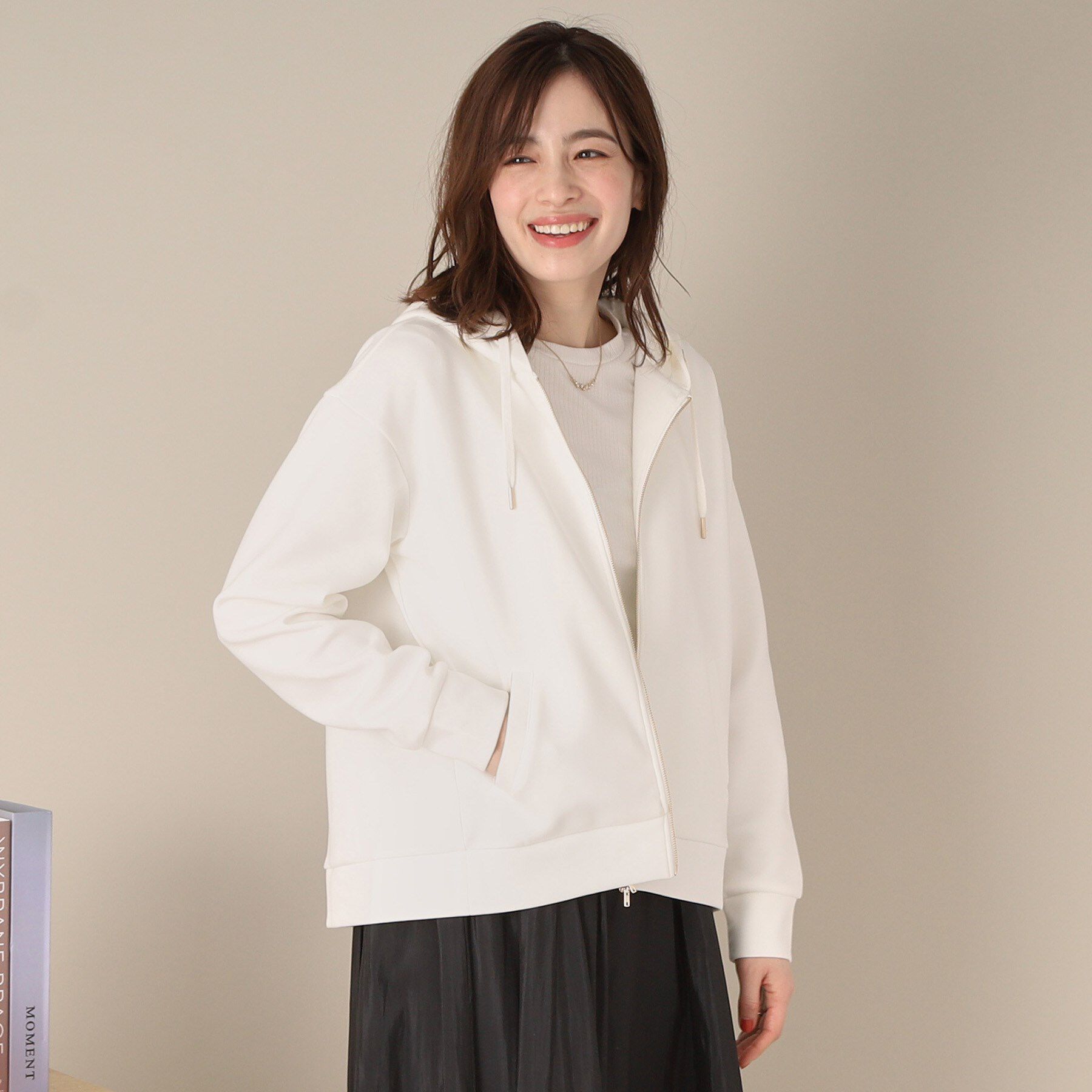 ITS&rsquo;DEMO「【手洗い可】ダブルジップダンボールパーカ」|パーカー|ホワイト(001)