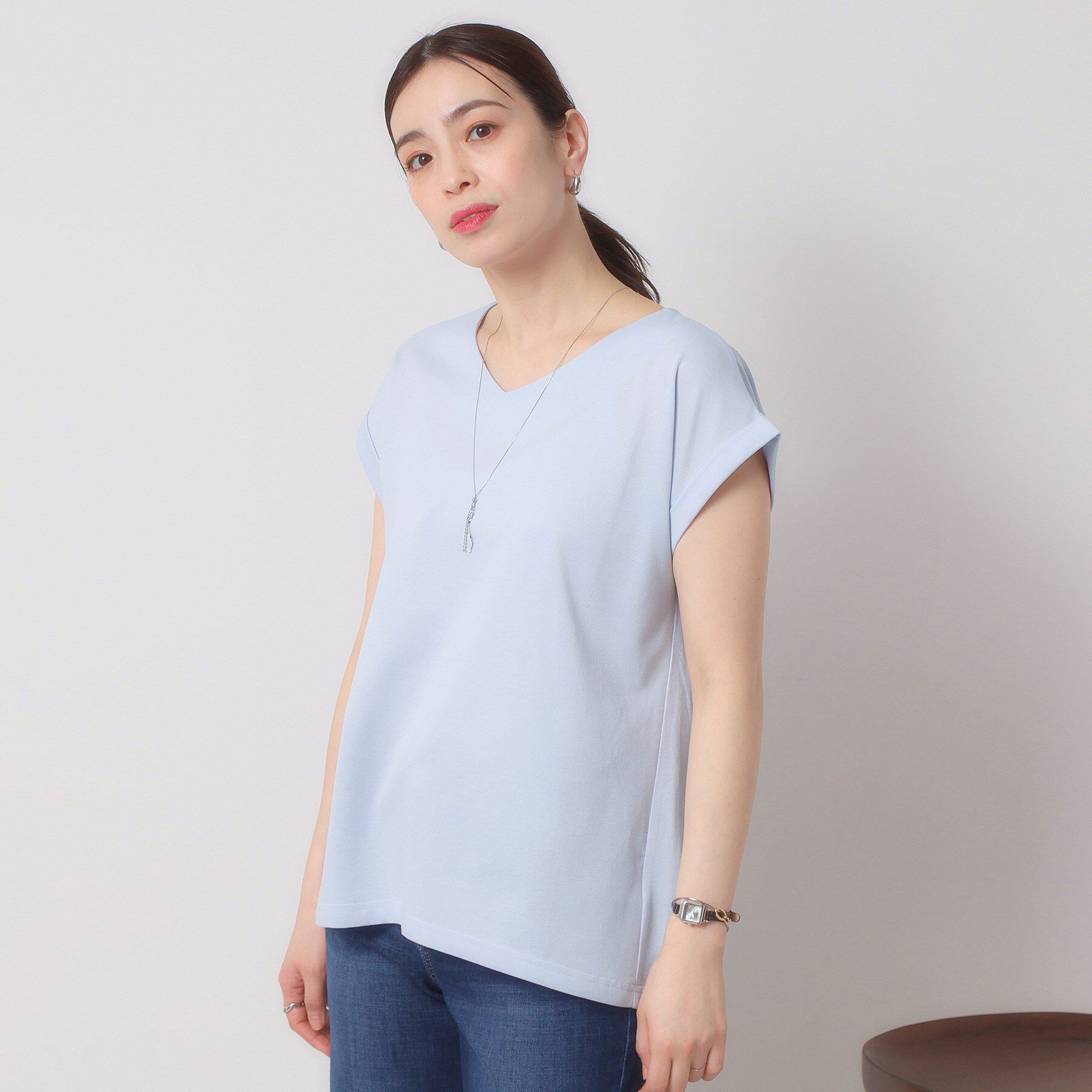 ITS&rsquo;DEMO「【吸水速乾／洗濯機OK／洗濯後しわになりにくい】カットミラノVネックプルオーバー」|Tシャツ・カットソー|サックスブルー(09