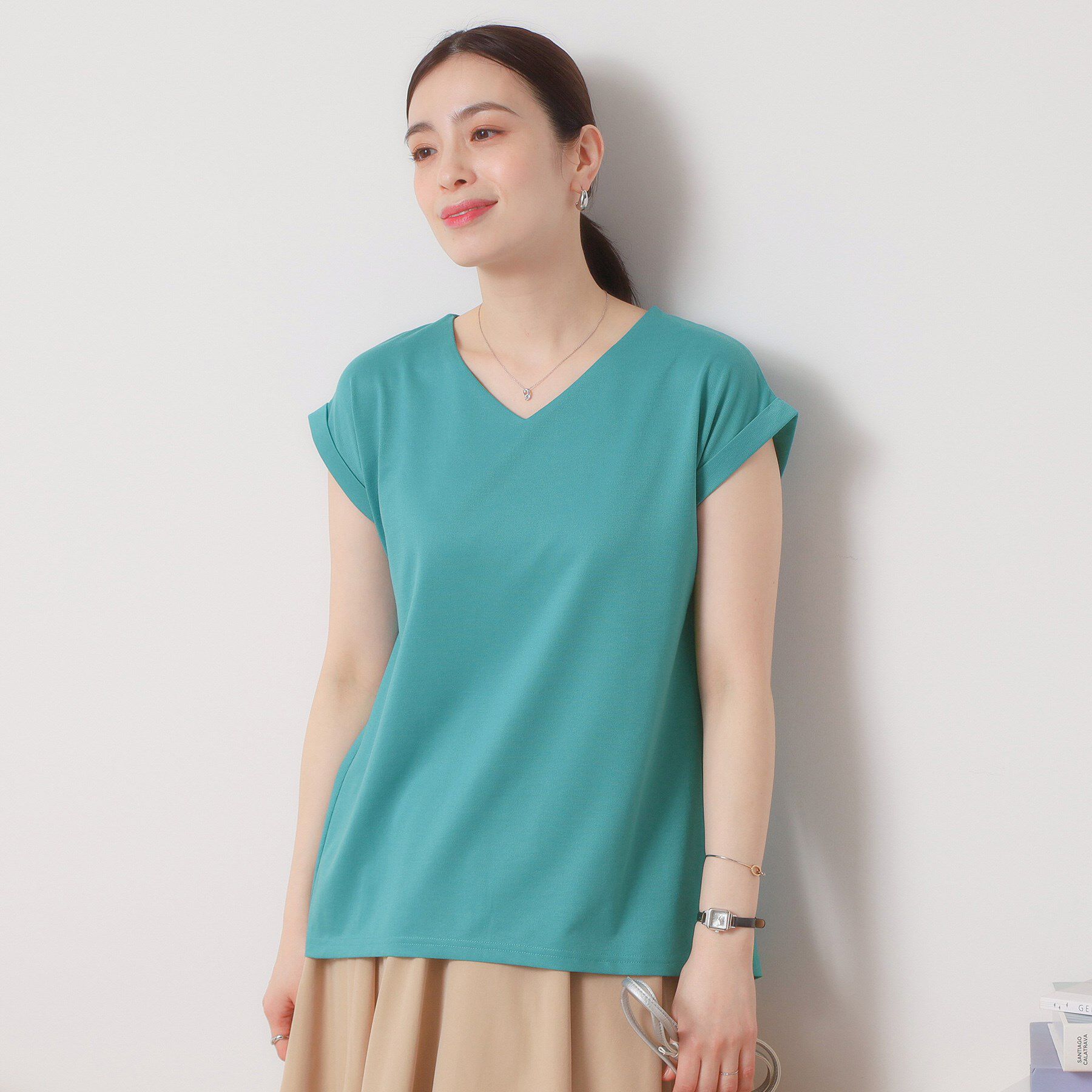 ITS&rsquo;DEMO「【吸水速乾／洗濯機OK／洗濯後しわになりにくい】カットミラノVネックプルオーバー」|Tシャツ・カットソー|ブルーグリーン(09