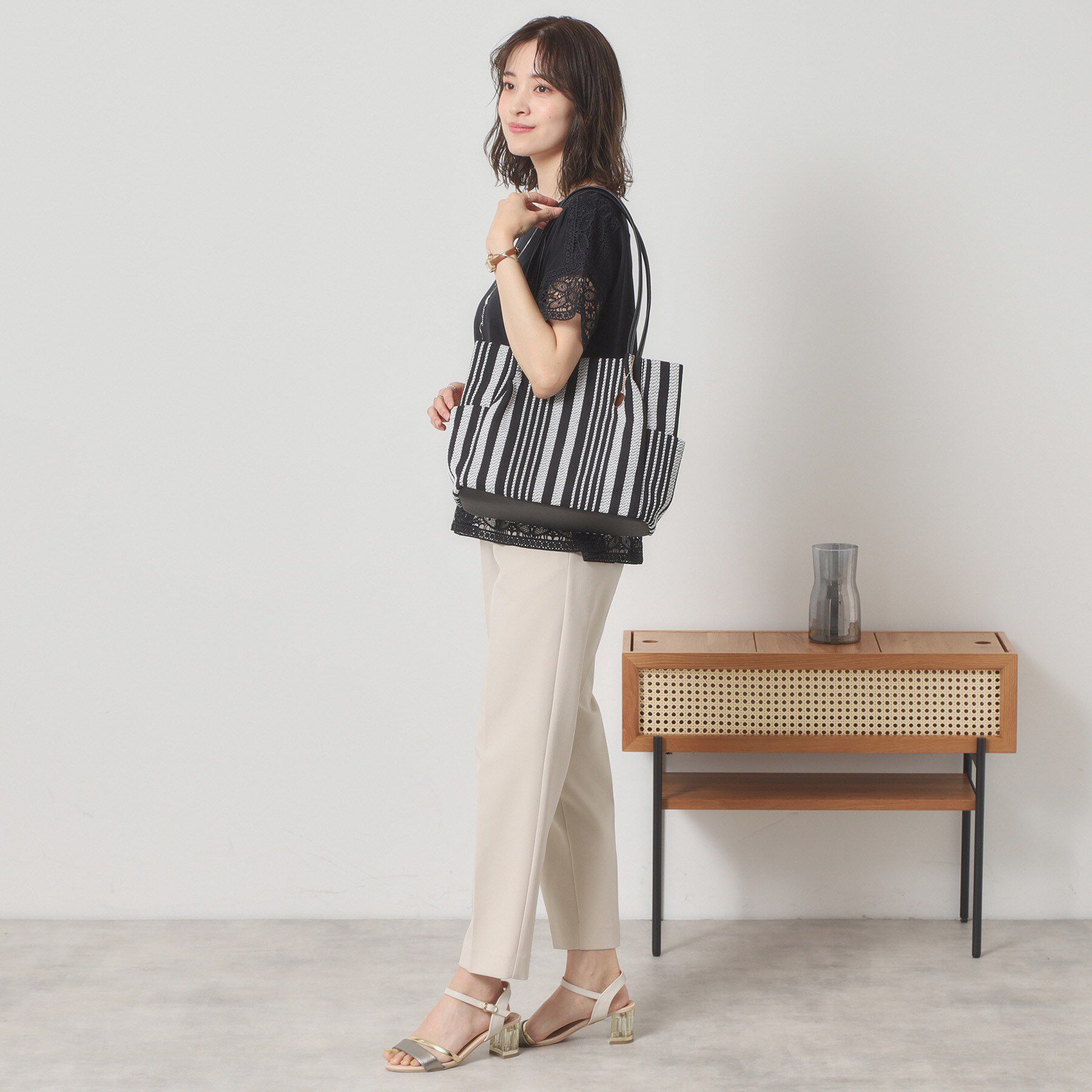 ITS&rsquo;DEMO「【A4対応】ストライプタックトート」|トートバッグ|