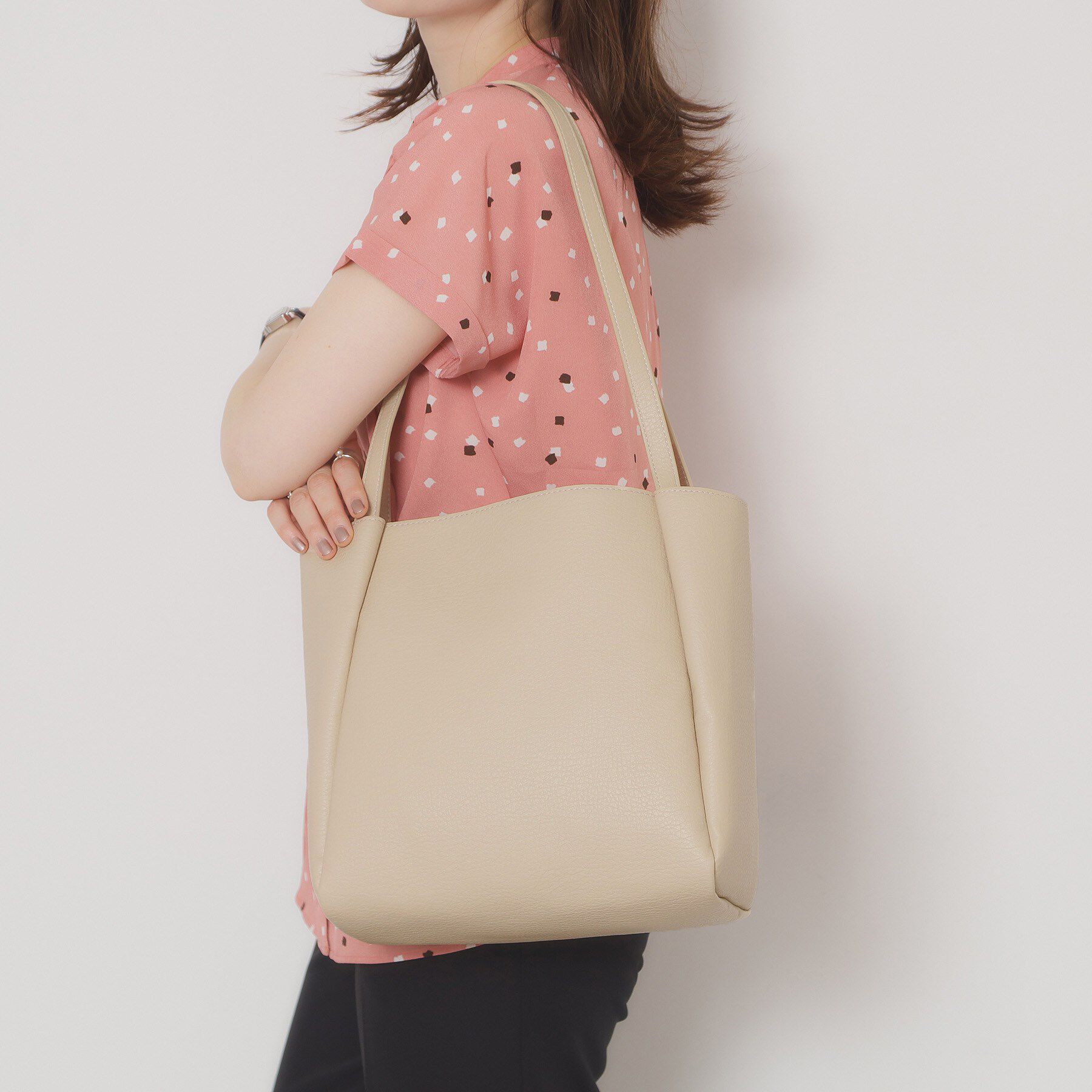 ITS&rsquo;DEMO「【A4対応】三層トート」|トートバッグ|ライトベージュ(05