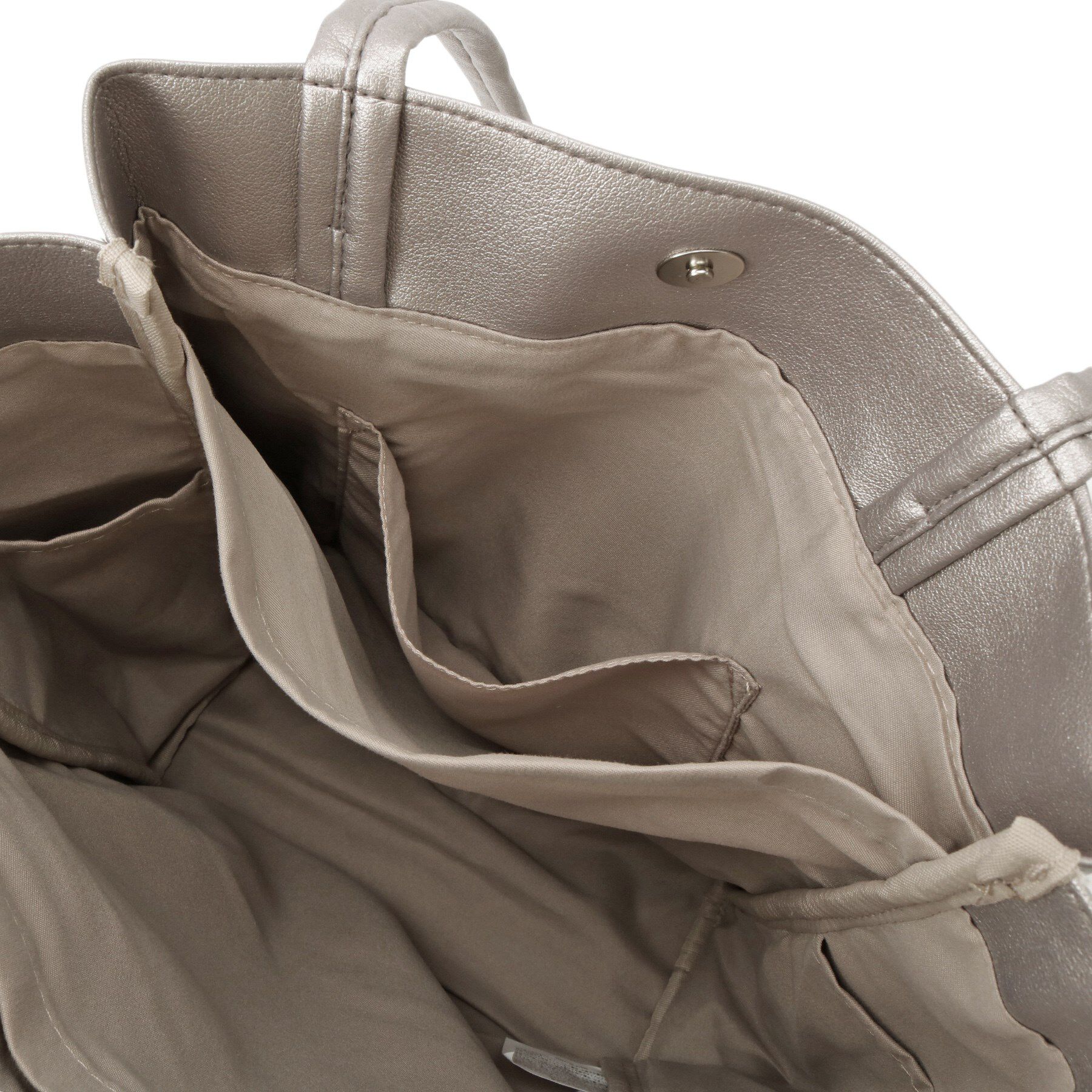 ITS&rsquo;DEMO「【A4対応／8色】収納上手になれるトート」|トートバッグ|