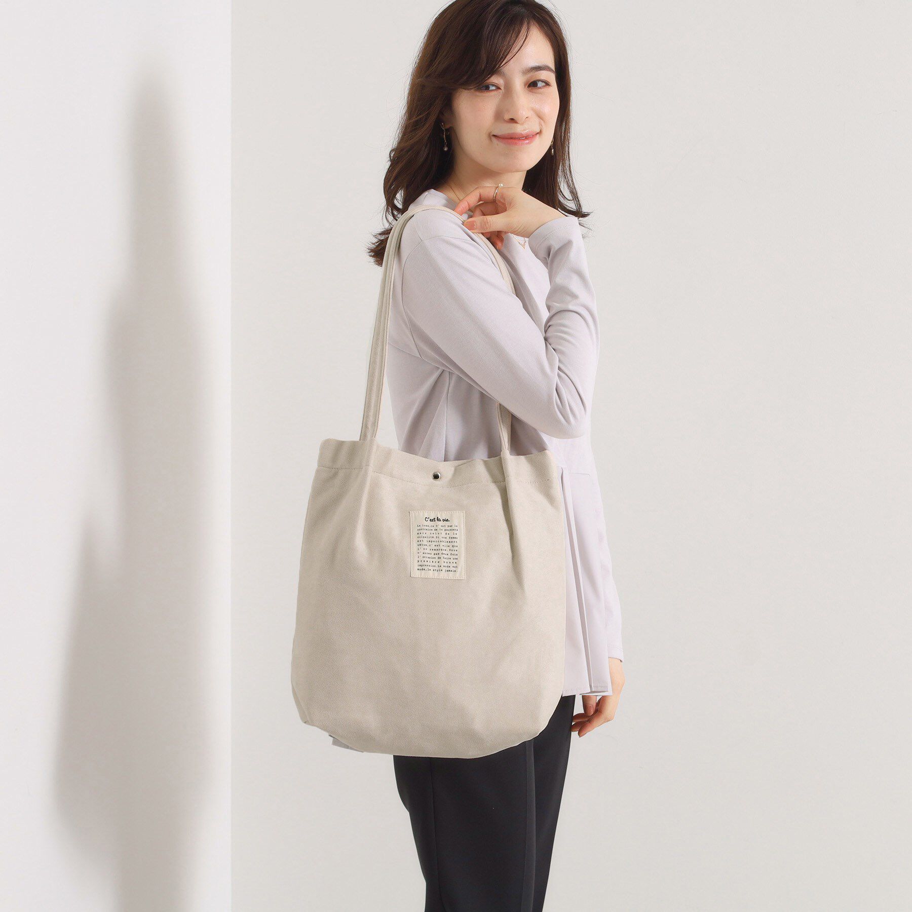 ITS&rsquo;DEMO「【A4対応】スエードハンドルタックトート」|トートバッグ|