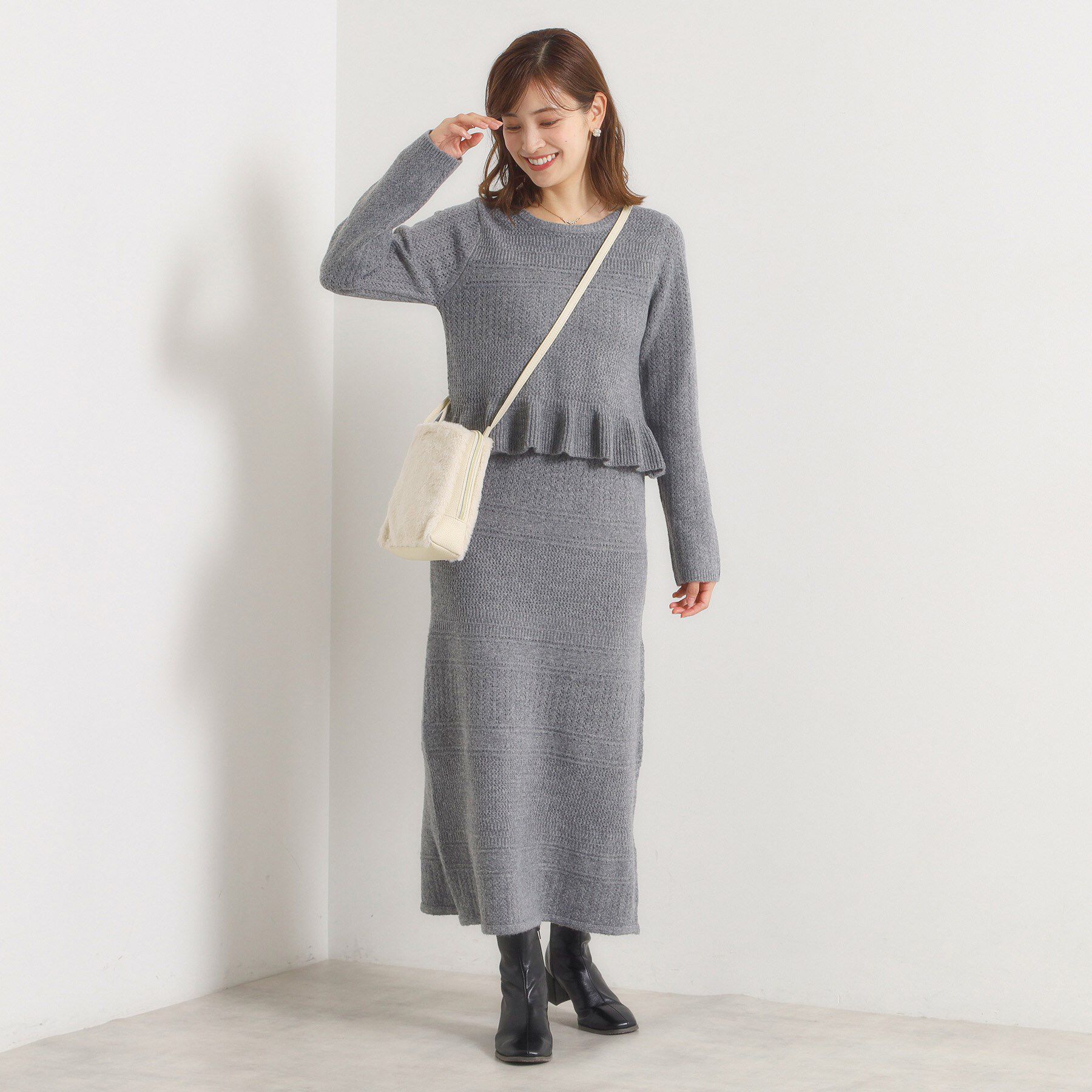 ITS&rsquo;DEMO「三層フェイクファーミニショルダー」|ショルダー・メッセンジャー|