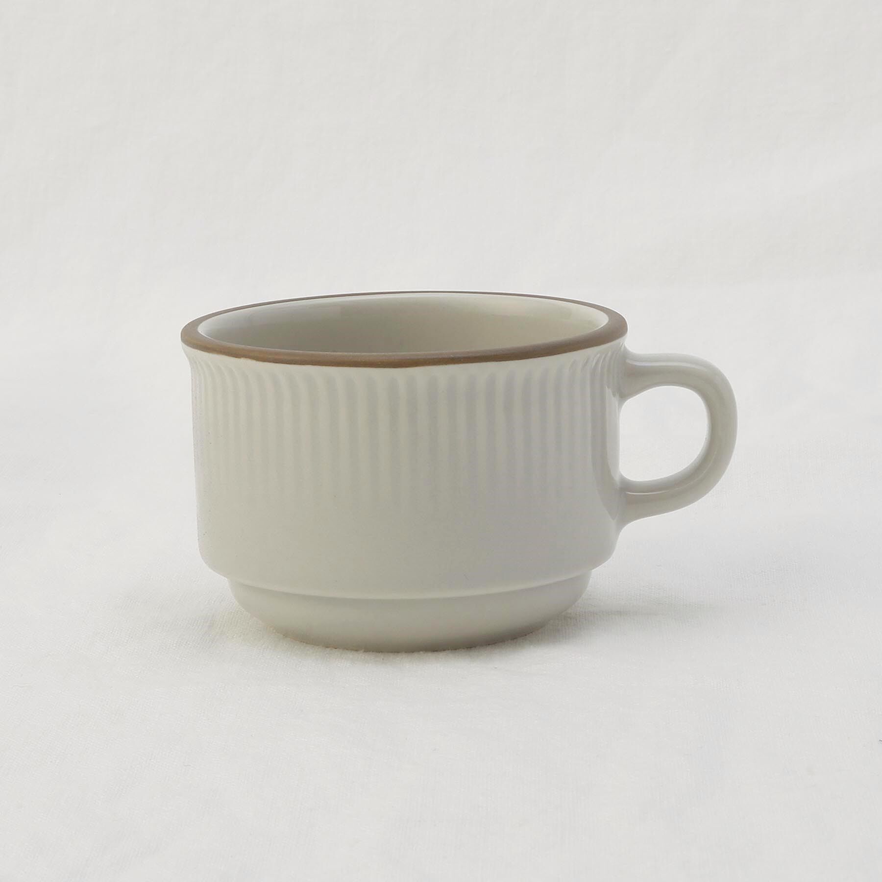 212 KITCHEN STORE「サザンバレー コットンホワイト　スタックカップ＆ソーサー」|グラス・マグカップ|