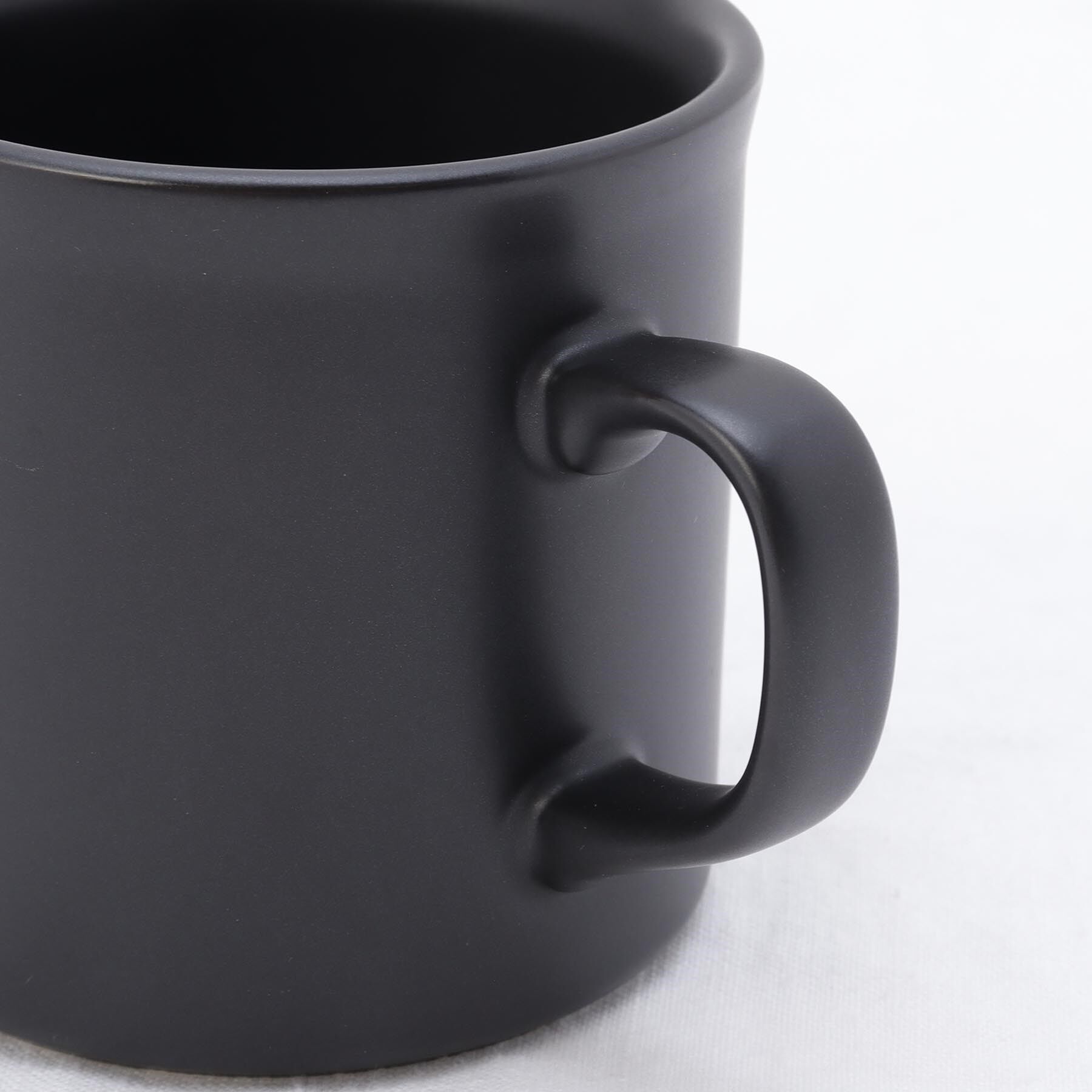 212 KITCHEN STORE「たっぷりマグ BK」|グラス・マグカップ|