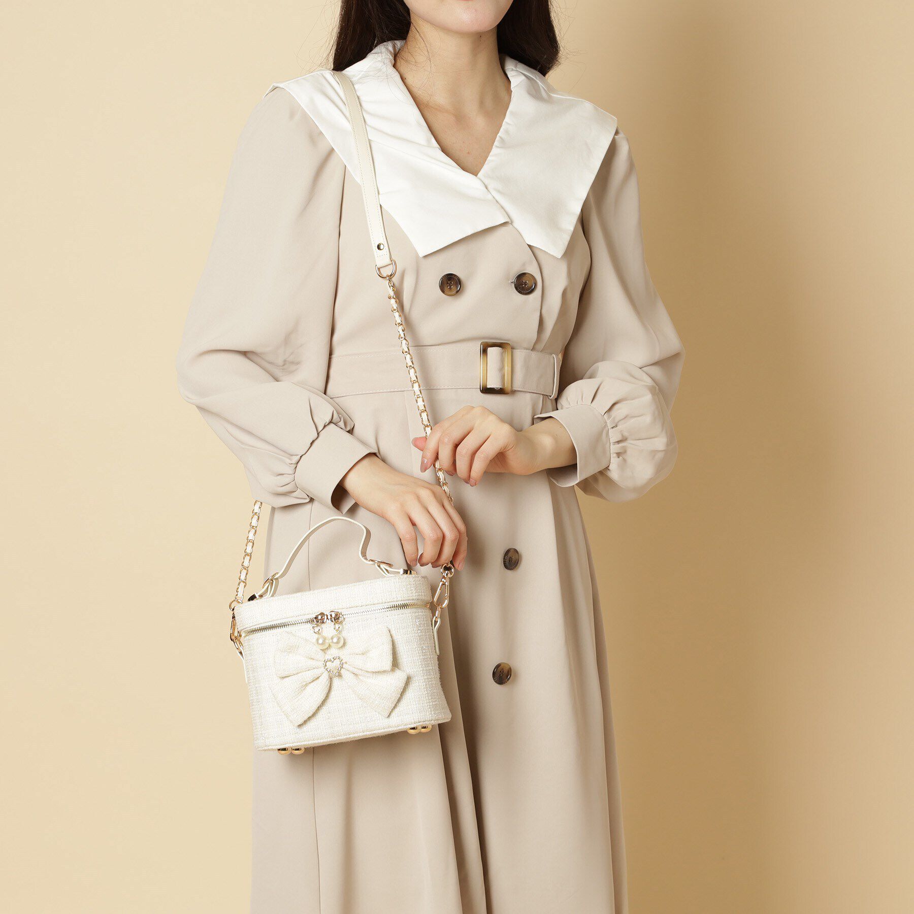 Ober Tashe「リボン付きバニティショルダーバッグ」|ショルダー・メッセンジャー|