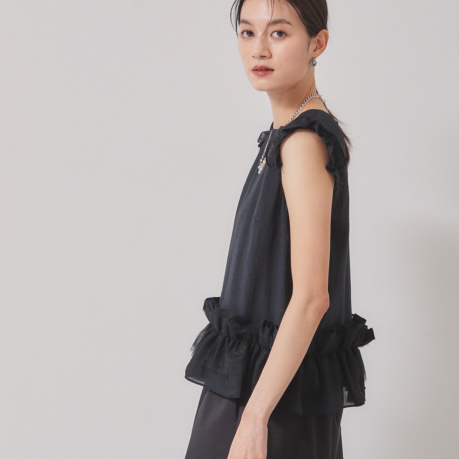 SunaUna「【フリル＆フリル／大人フェミニン】チュニックブラウス」|シャツ・ブラウス|