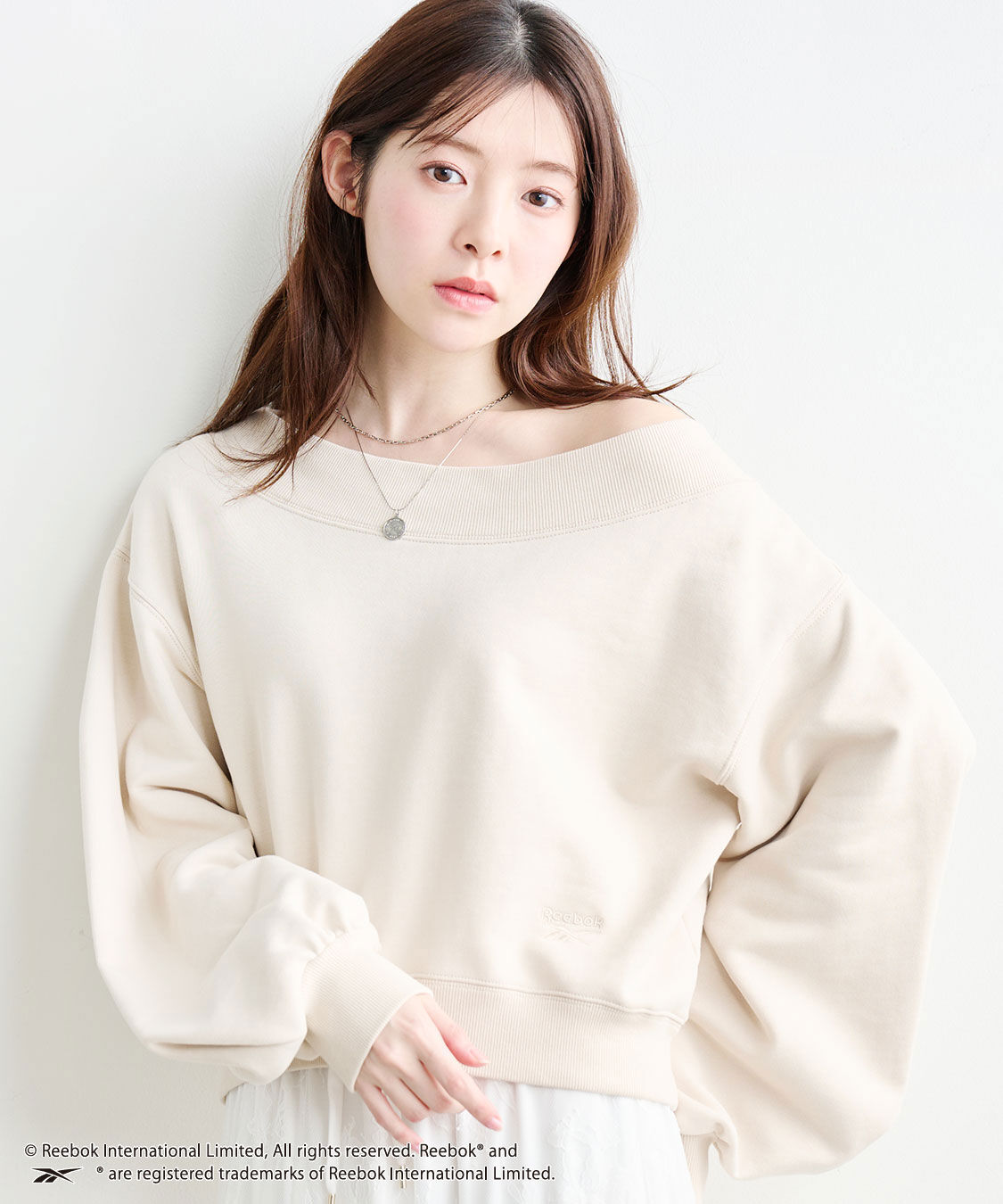 COCO DEAL「《COCO DEAL/Reebok》ボリュームスリーブオフショルスウェット」|スウェット・ジャージ|