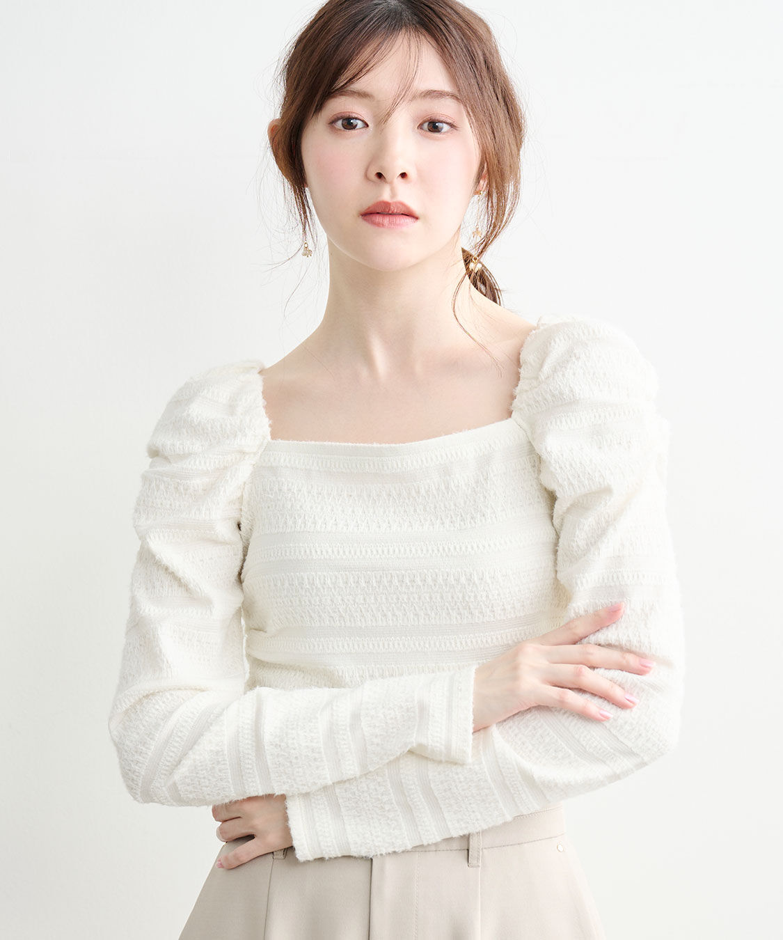 COCO DEAL「スクエアネックパフスリーブカットソートップス」|Tシャツ・カットソー|アイボリー