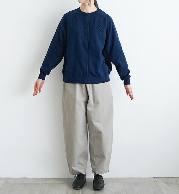 休日と詩「小さなポケットのカーディガン」|カーディガン|
