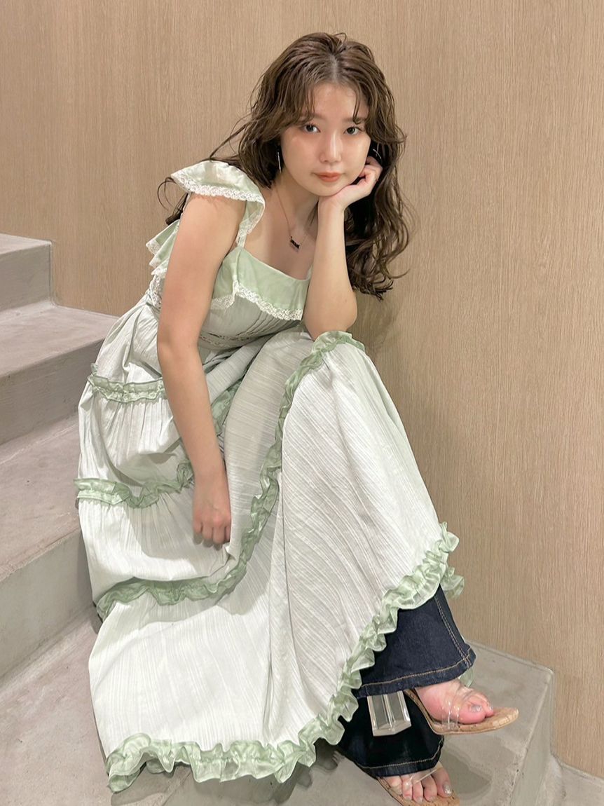 LILY BROWN「ティアードフリルキャミワンピース」|ワンピース|