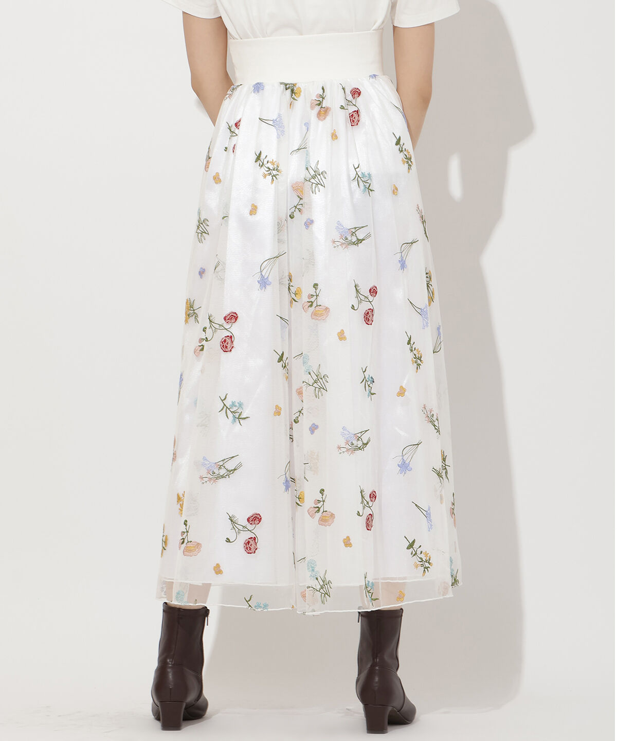 アンドクチュール「ボタニカル柄刺繍チュールスカート」|フレア|