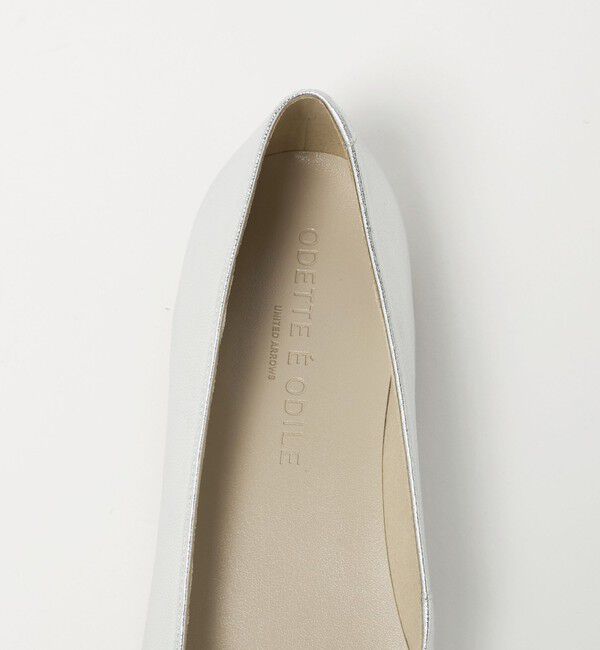 ODETTE E ODILE「ソフトVカット フラット15&darr;&uarr;」|パンプス|