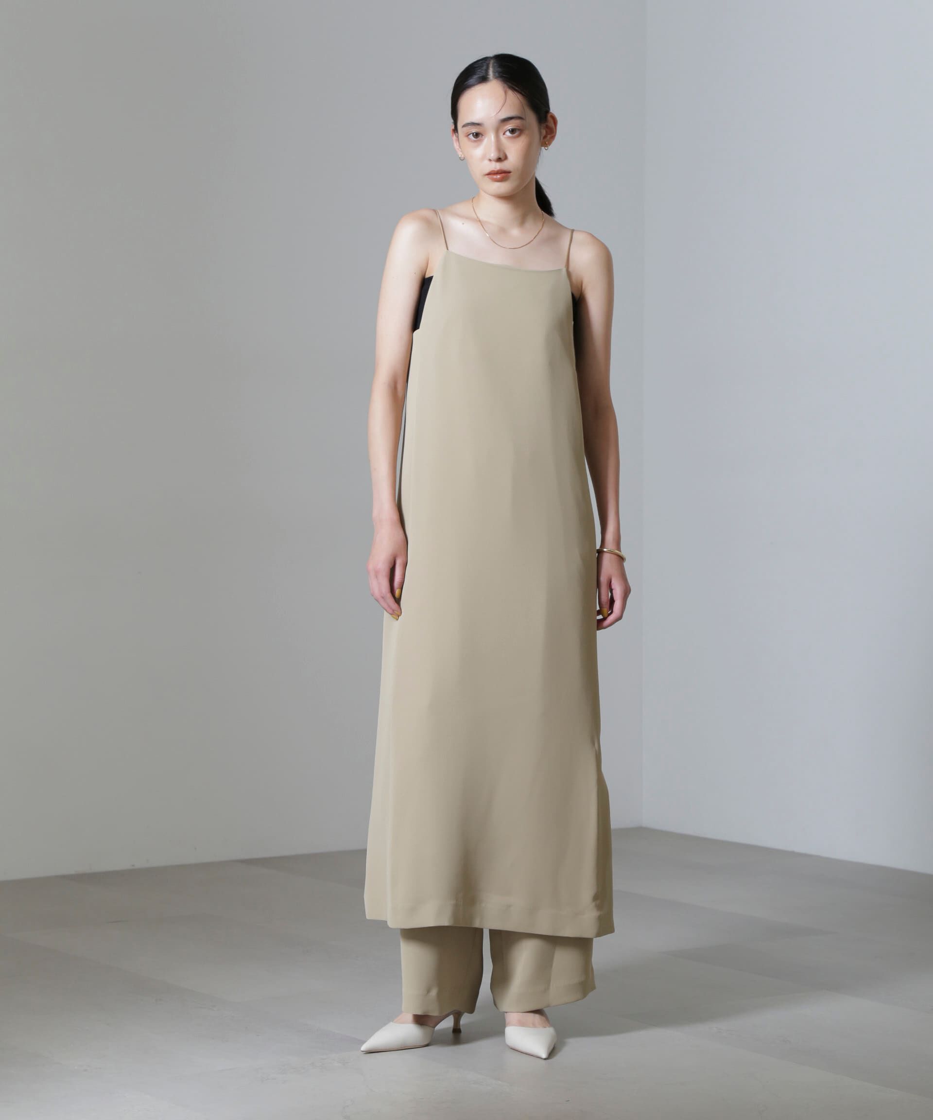 nano･universe「ドロストギャザーパンツ(セットアップ可)」|チノ|