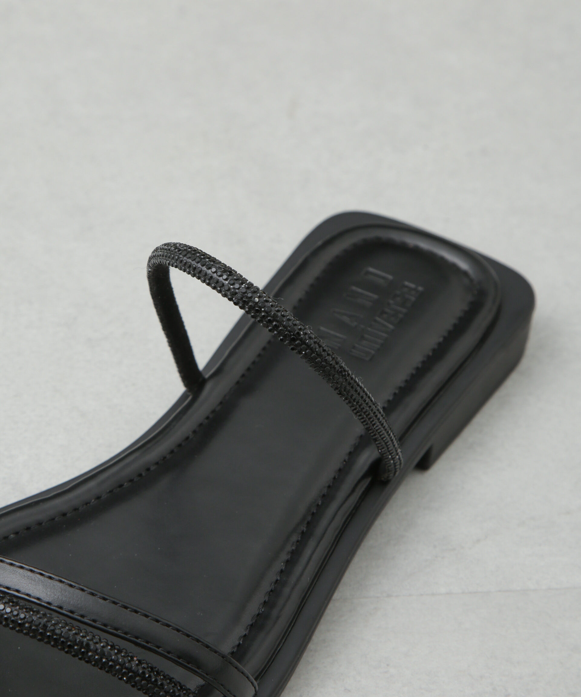 nano･universe「ラインストーン細ストラップサンダル」|サンダル|