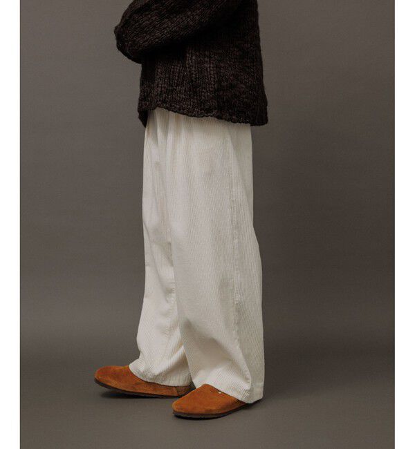 ADAM ET ROPE'「【WEB限定】2タック ワイドストレート ドカンパンツ / バギーパンツ /コーデュロイ / ユニセックス」|チノ|オフホワイト(15)
