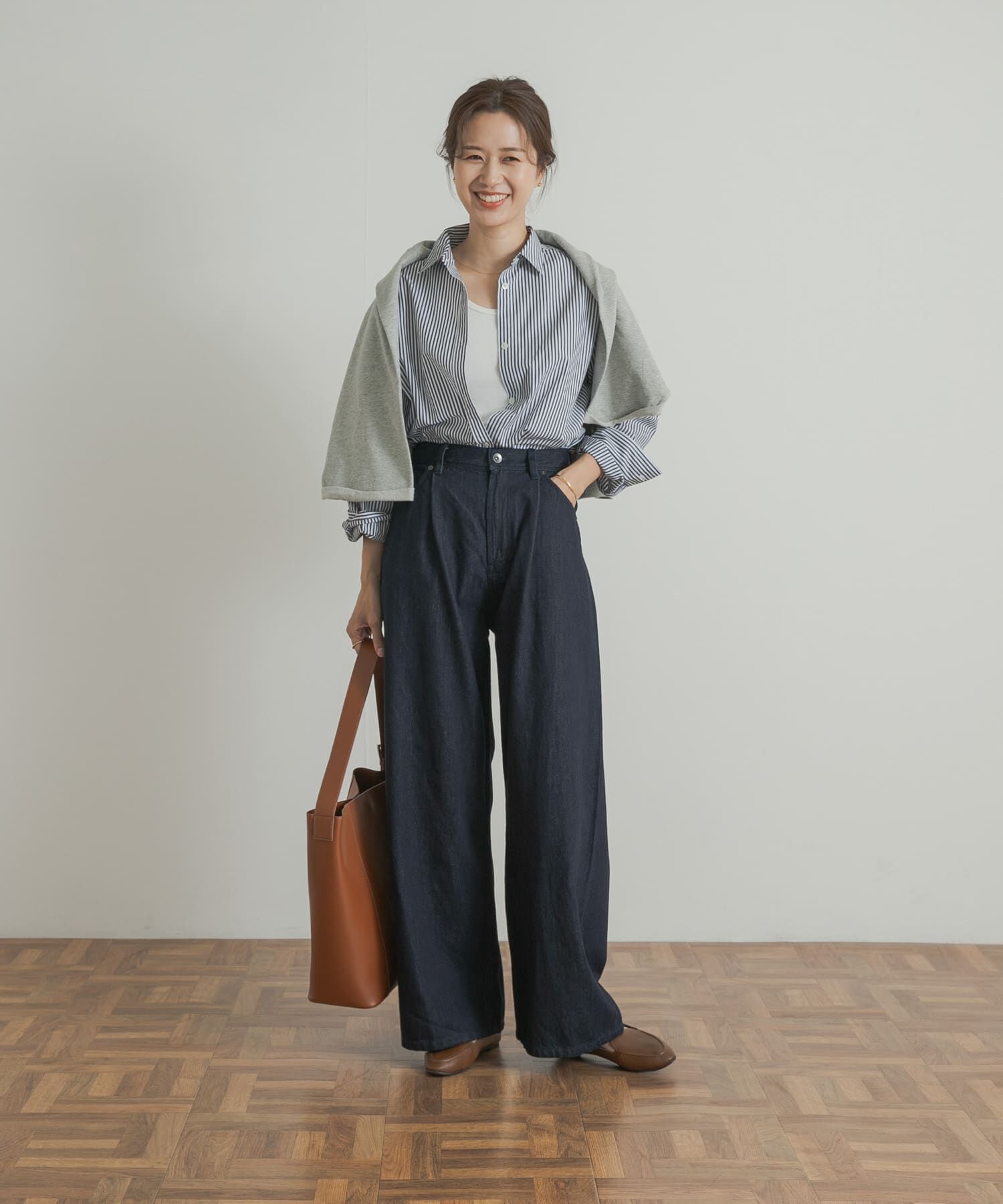 URBAN RESEARCH DOORS「Denim Tuck Wide Pants」|デニム|