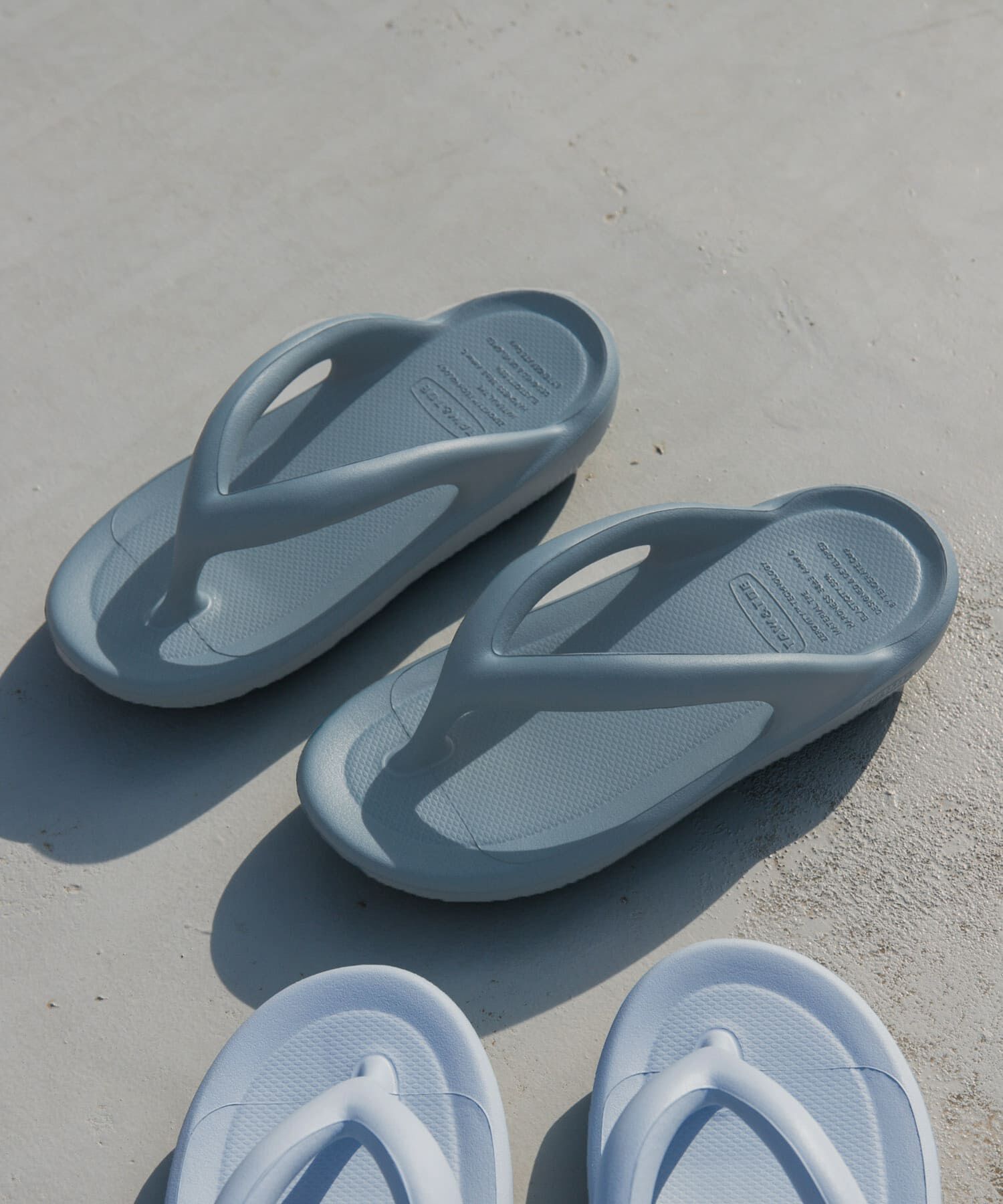 URBAN RESEARCH DOORS「TAW&TOE　ZEROVITY Flip Flop OG」|サンダル|