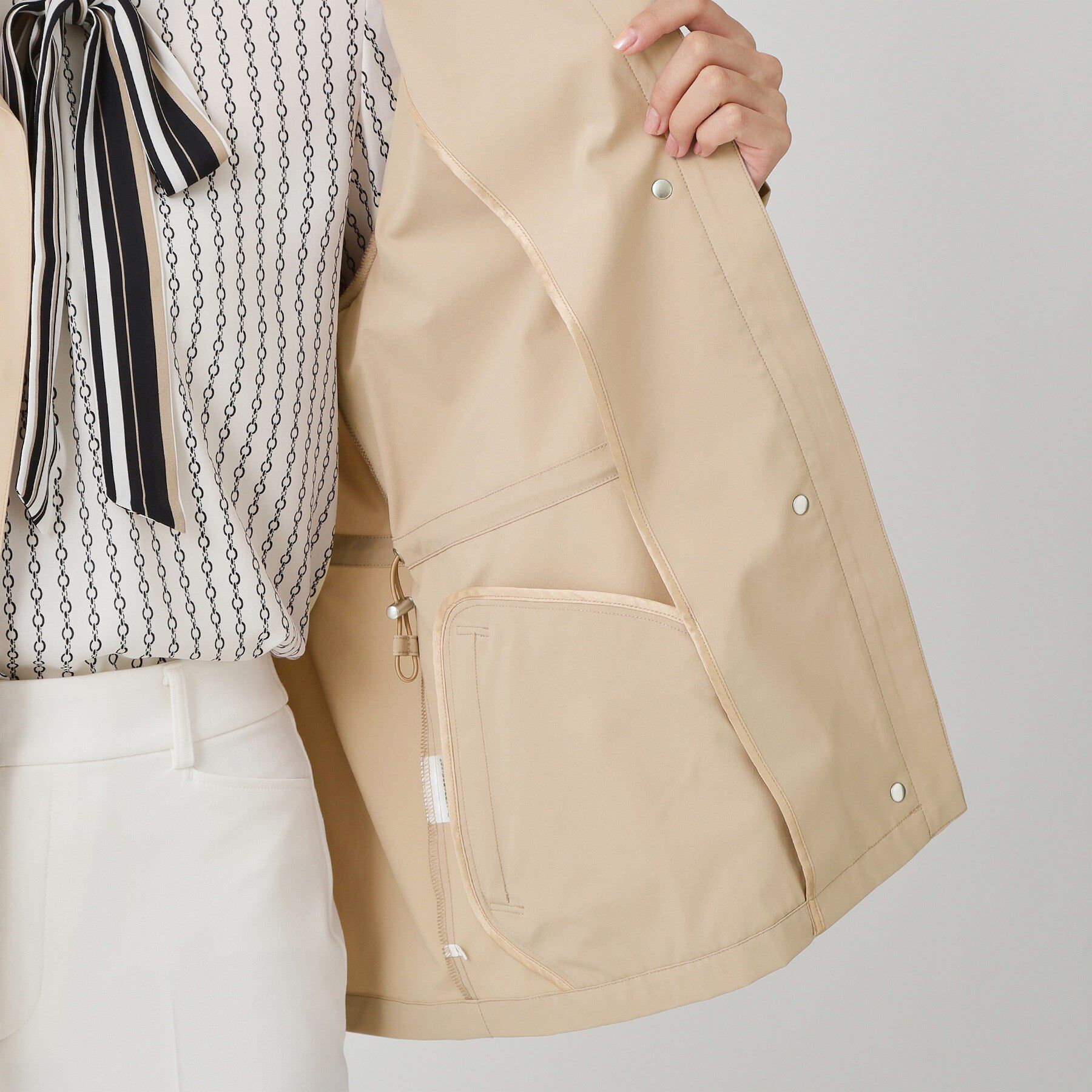 COUP DE CHANCE「【手洗い可／裏地なし／ウエスト絞り可】スタンド衿ブルゾン」|ブルゾン・スタジャン|