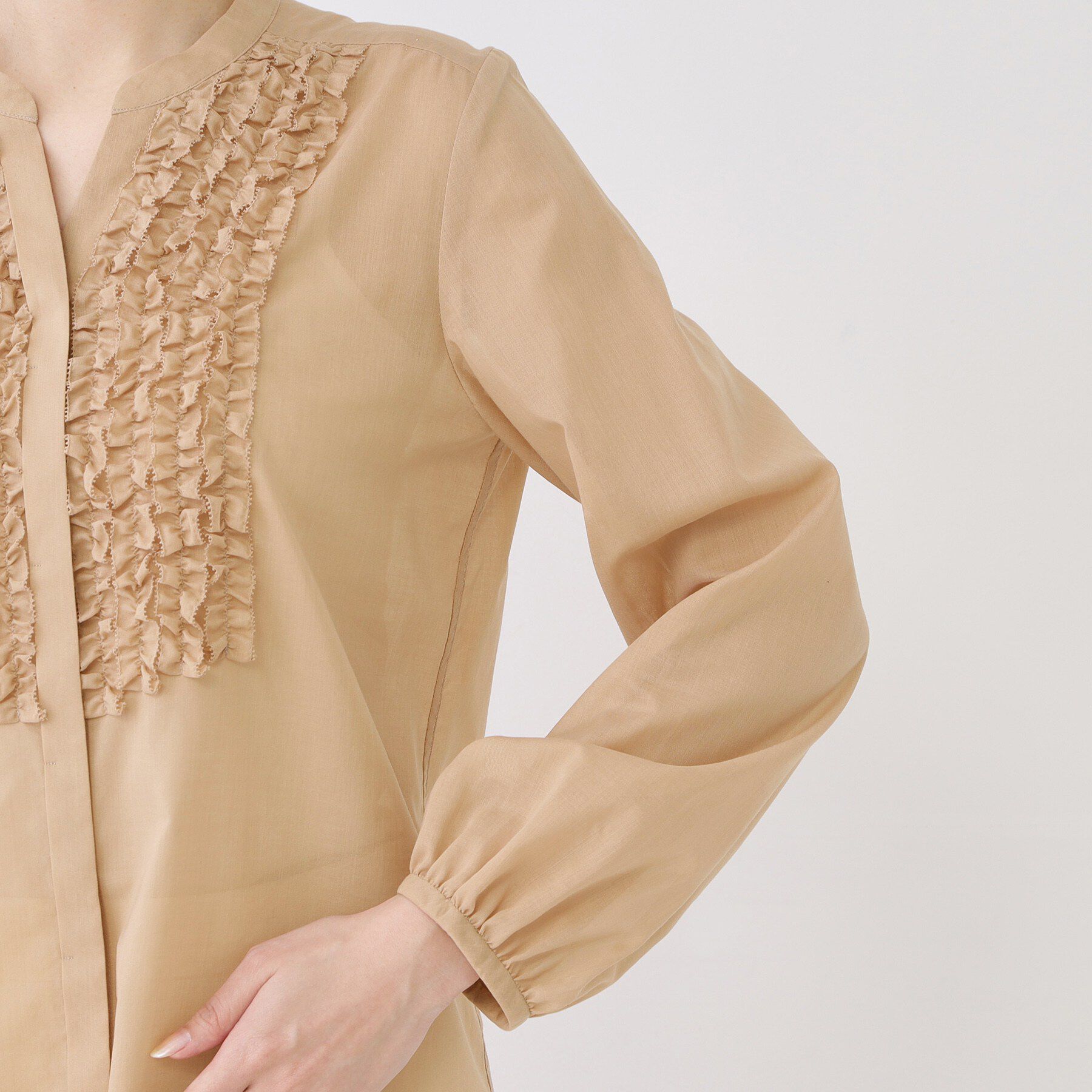 COUP DE CHANCE「【手洗い可/きれいめ服】シアーローンフリルブラウス」|シャツ・ブラウス|