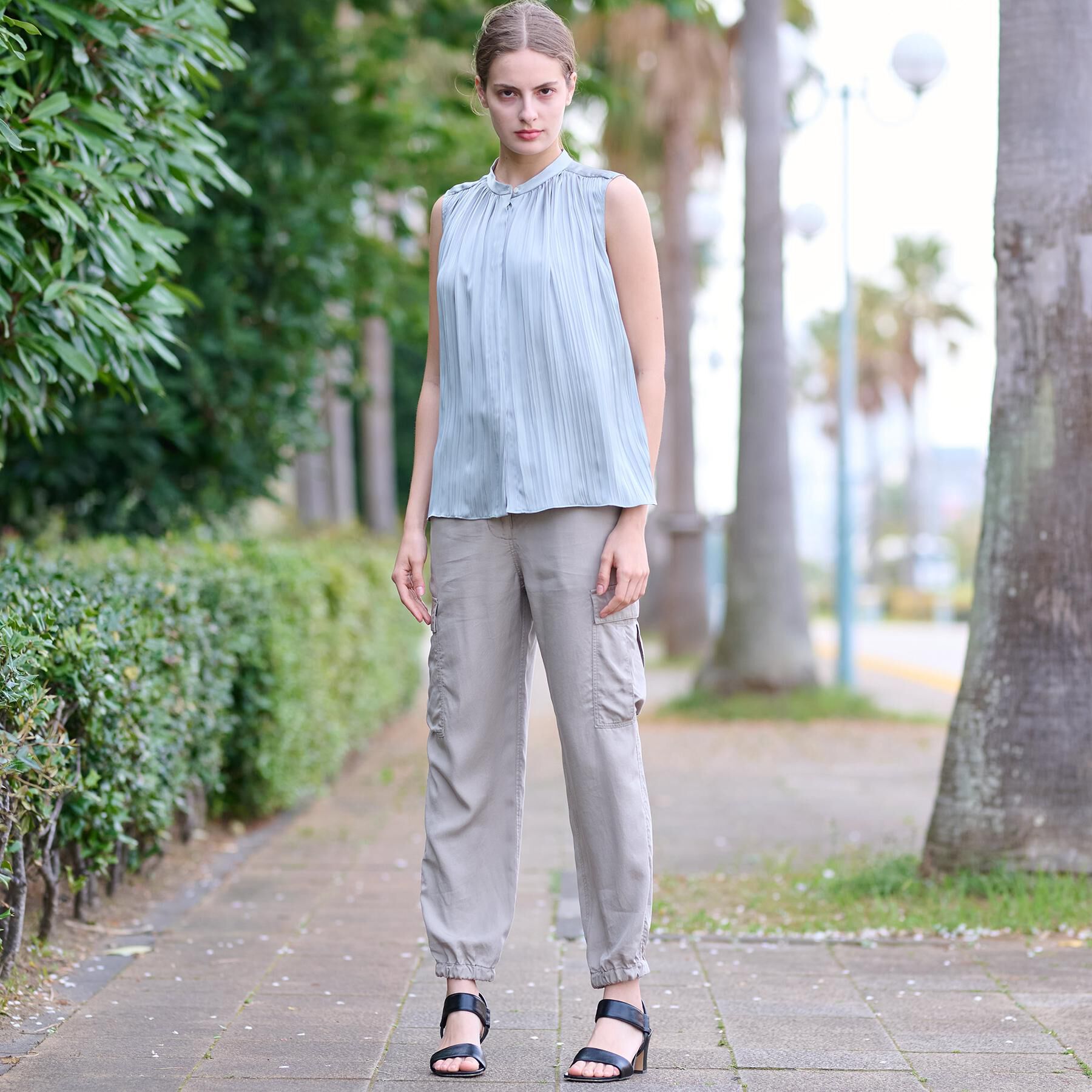 DRESSTERIOR「【洗える/きれいめ】プリーツサテンブラウス」|シャツ・ブラウス|