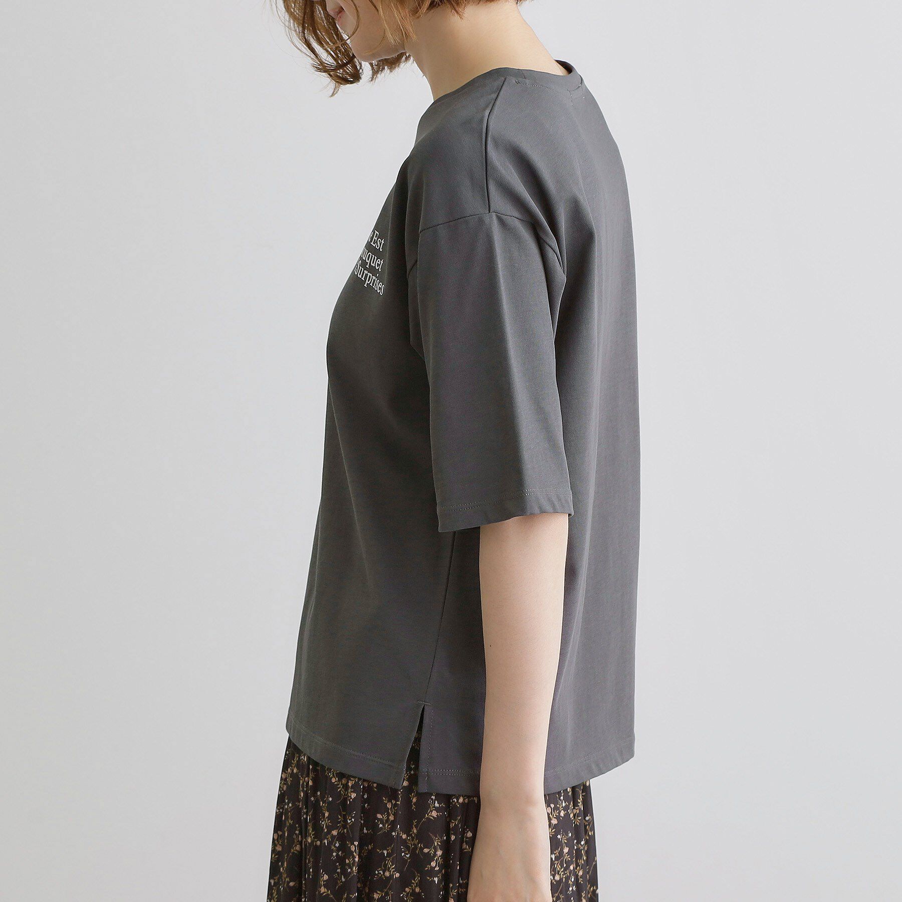 grove「五分袖ロゴプリントTシャツ」|Tシャツ・カットソー|