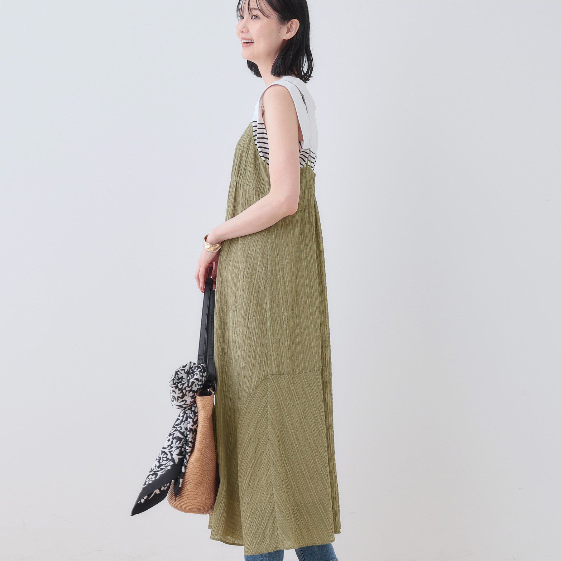 INDIVI「【洗える／凹凸素材】シャーリング調素材キャミワンピース」|ワンピース|