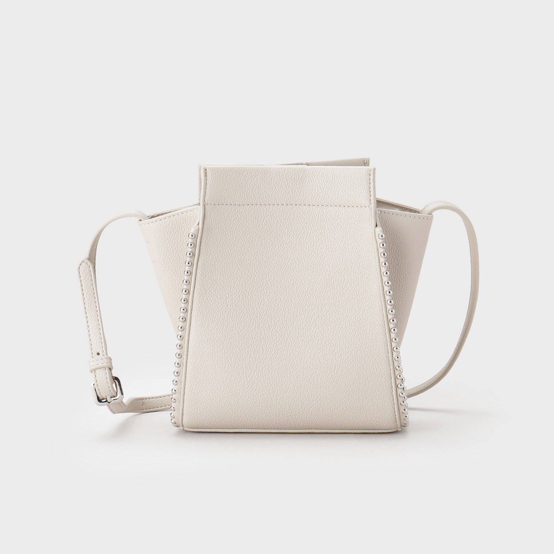 INDIVI「【合皮】スタッズ風メタルポシェットバッグ」|ショルダー・メッセンジャー|