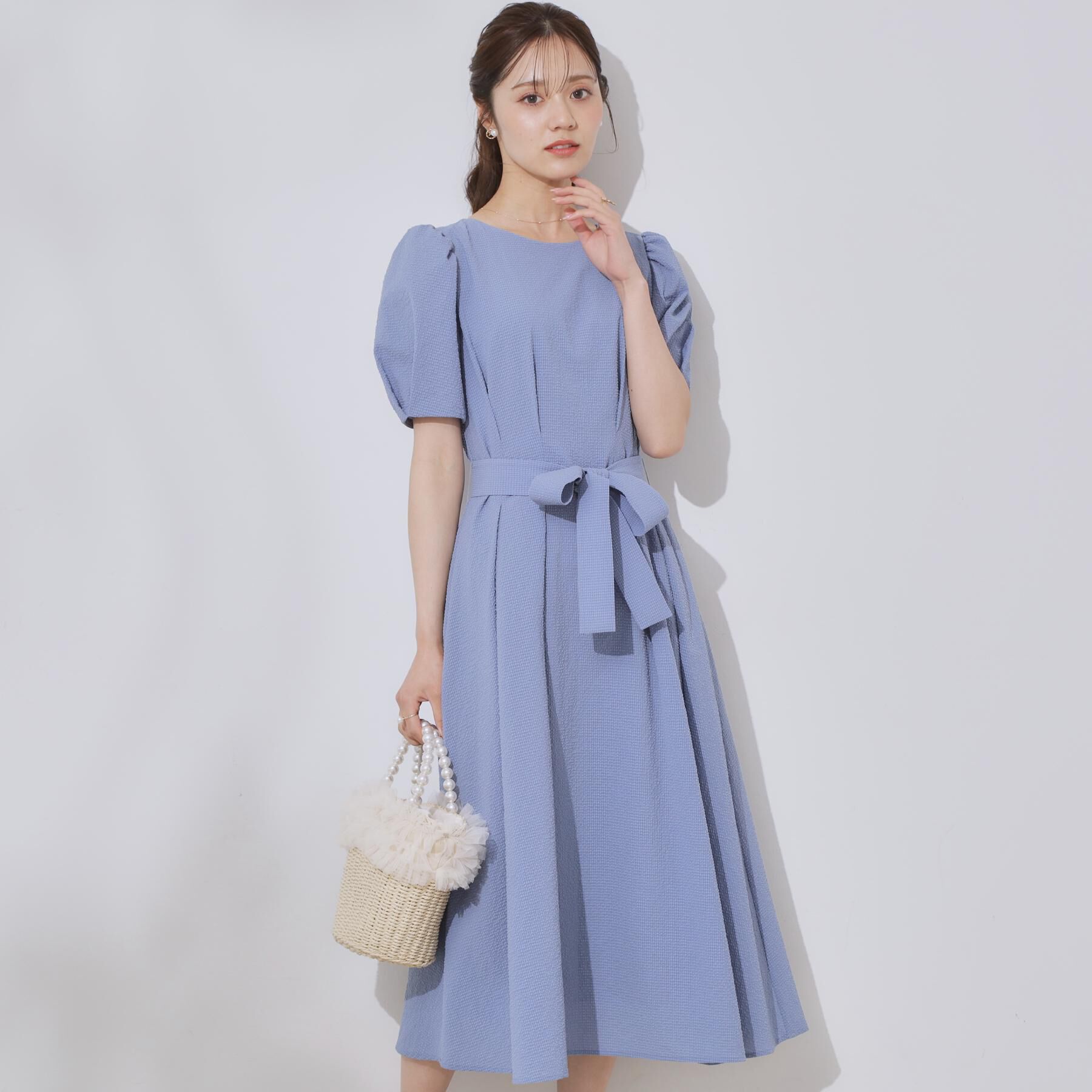 Couture broach「【細見え・キレイめ】サッカータックワンピース」|ワンピース|ブルー(092)