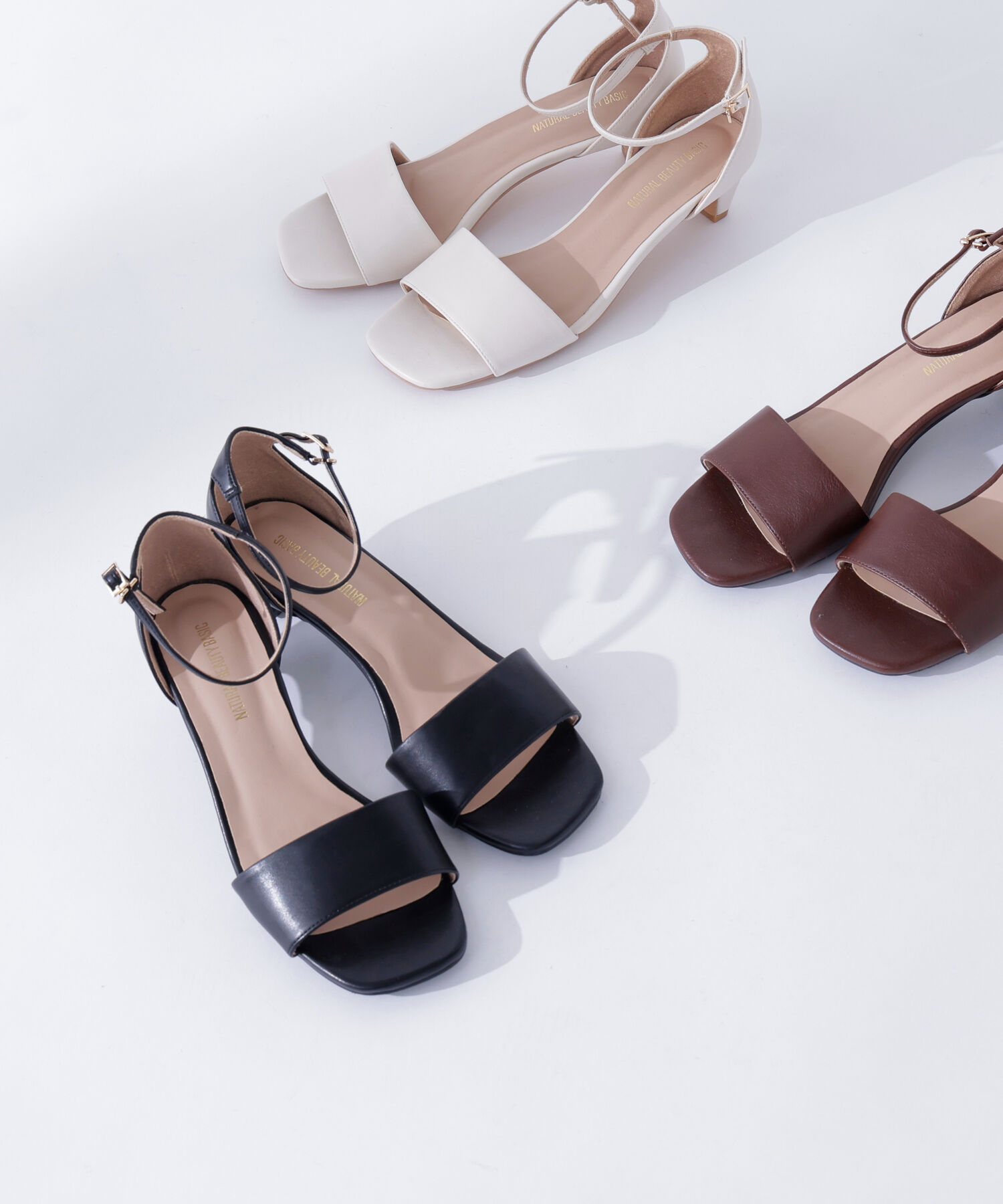  「ワイドカバードサンダル」|その他|クロ