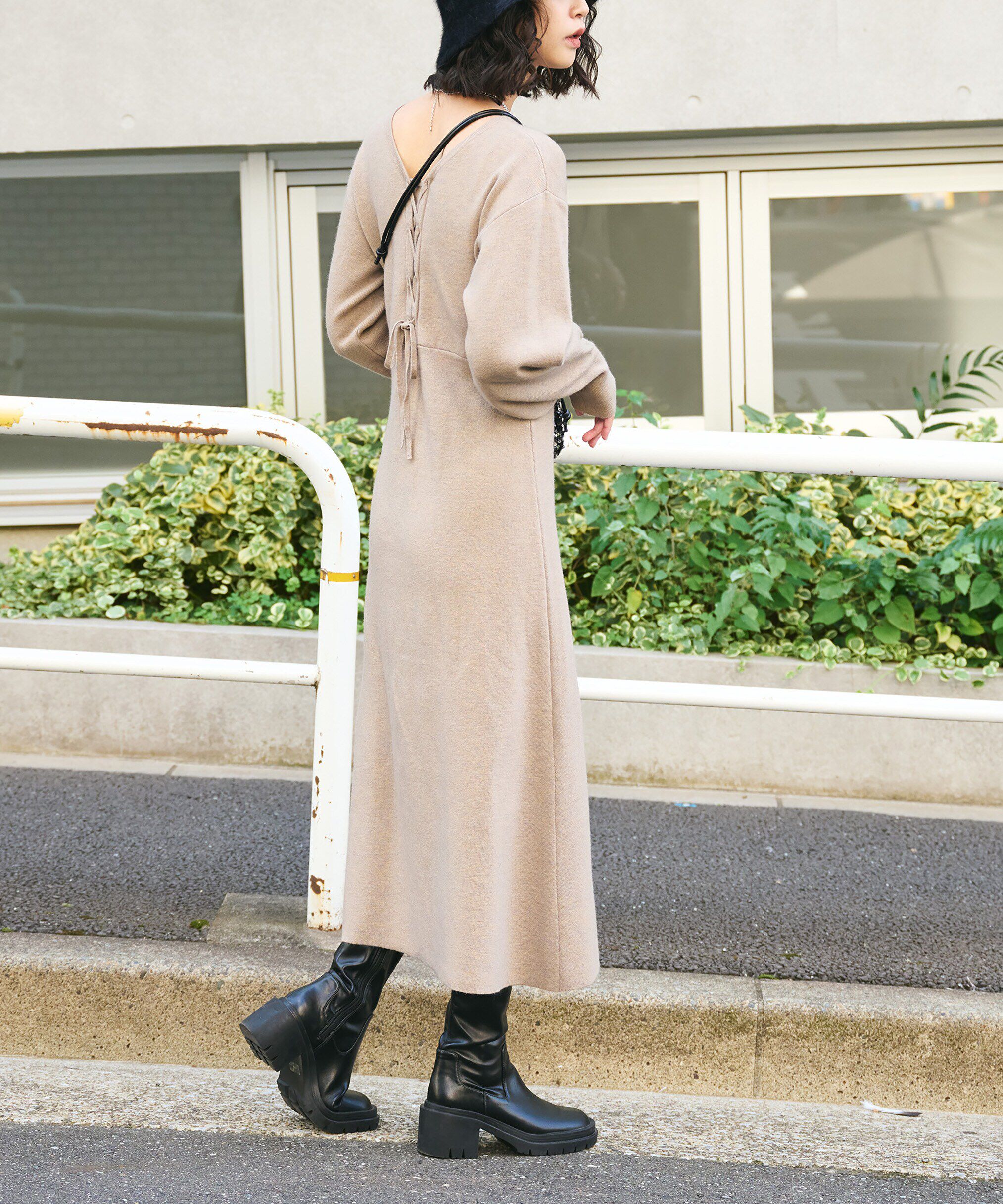  「バックレースアップロングニットワンピース」|ワンピース|