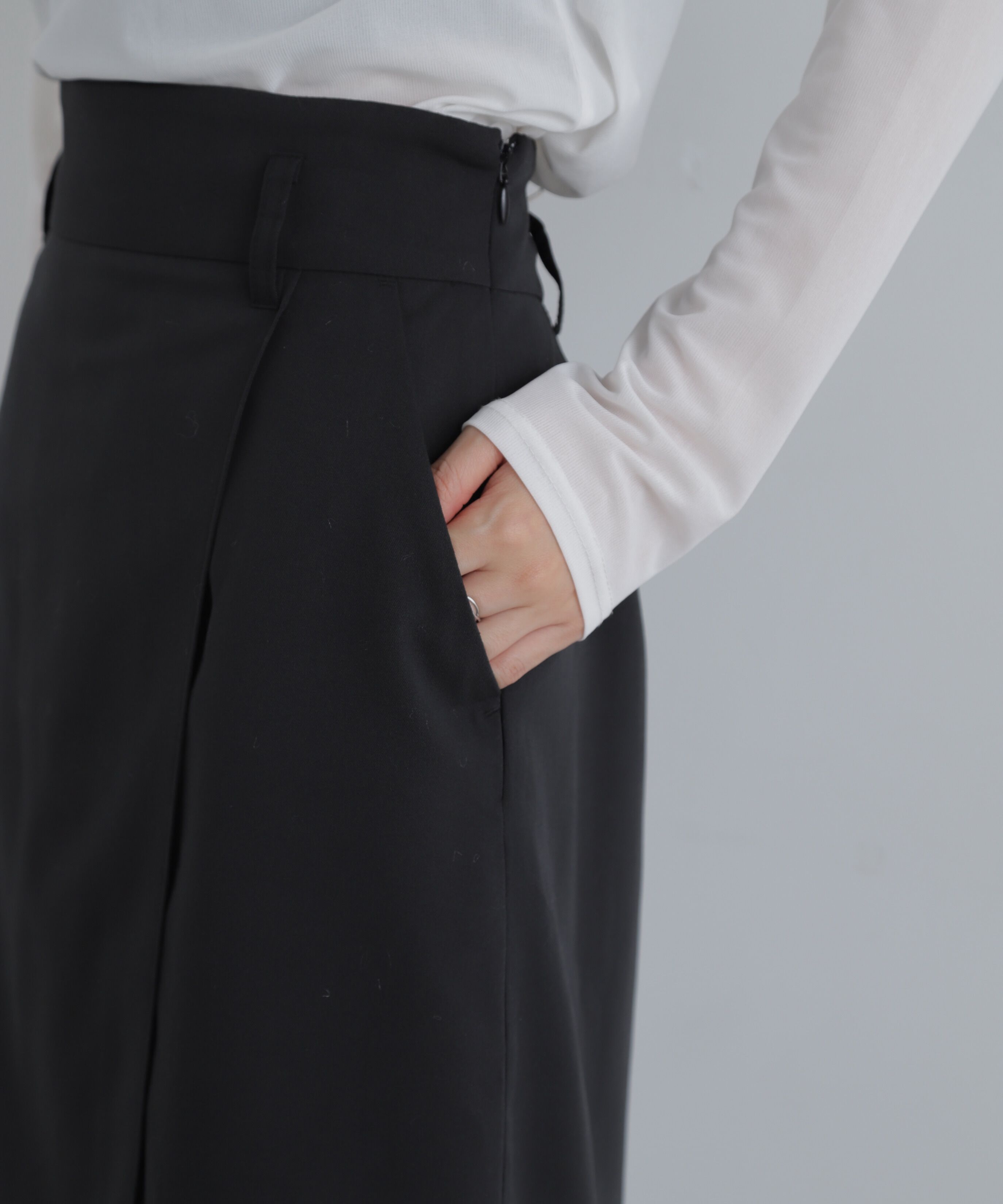  「ラップ風ナロースカート」|スカート|