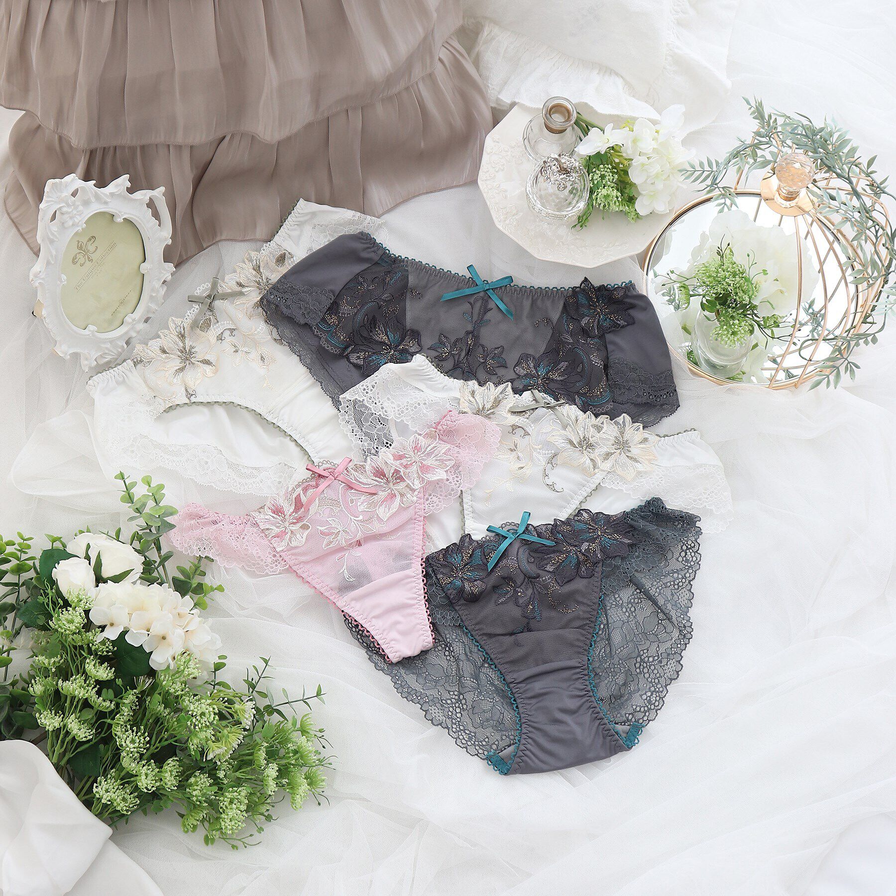 Risa Magli「フュシア Tバックショーツ」|インナー|